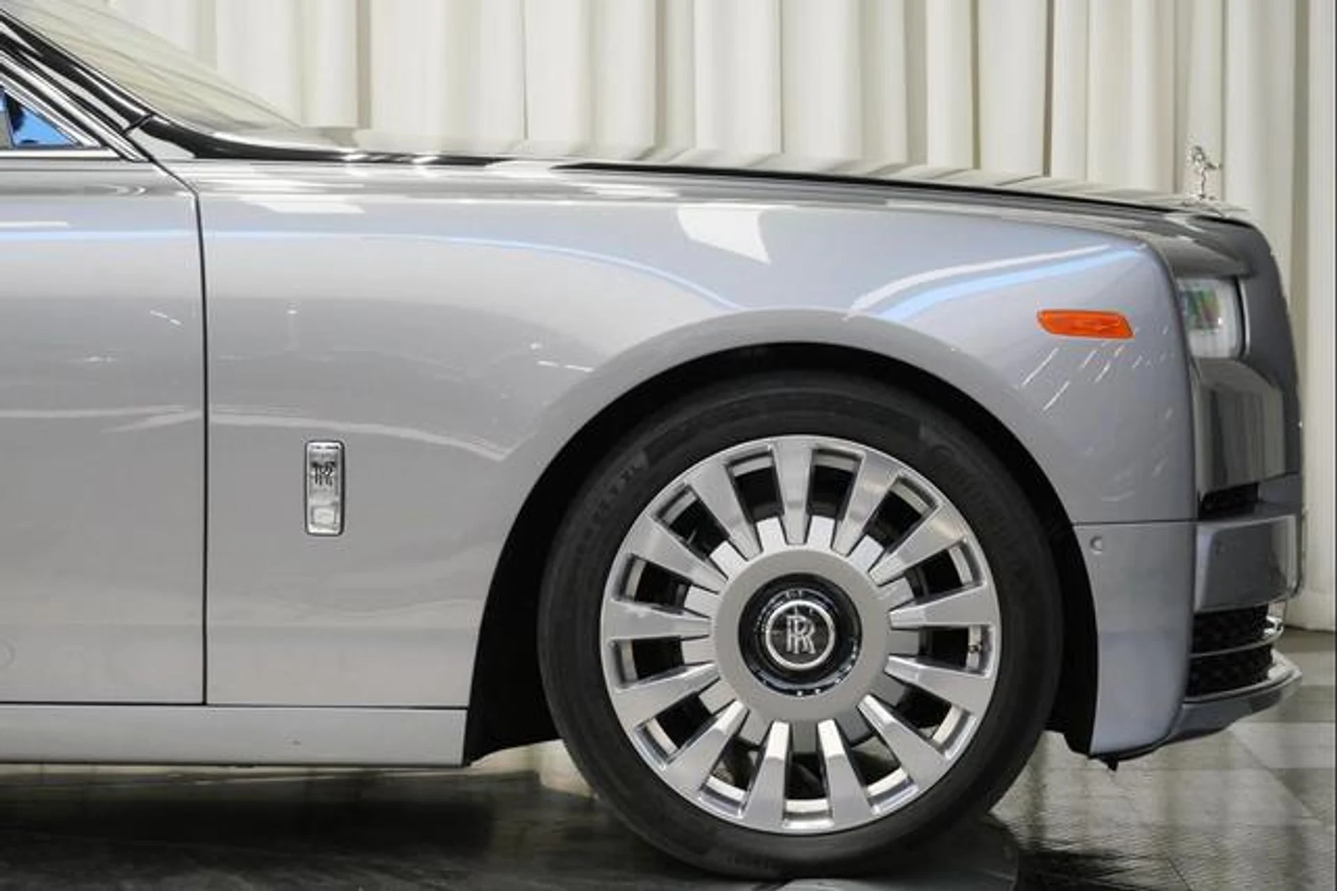 mph049_2675357040_v_Ca_Pz_Jb3_F_m_Hl_ZY_0vx_Qqb_fdh_A_754a759abb