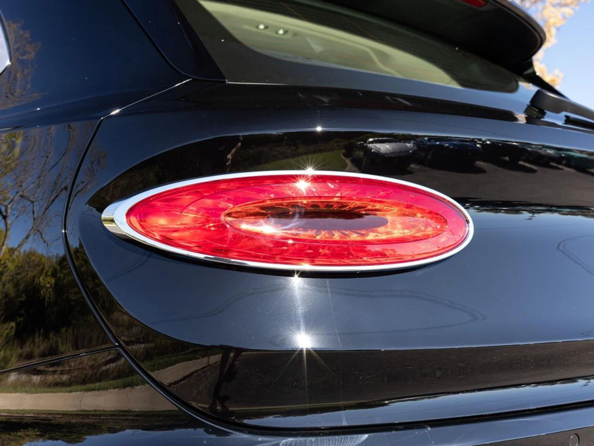 mph049_2678493504_465336697_68f22a38c83056c645fcff49_5a6ff1fe8e