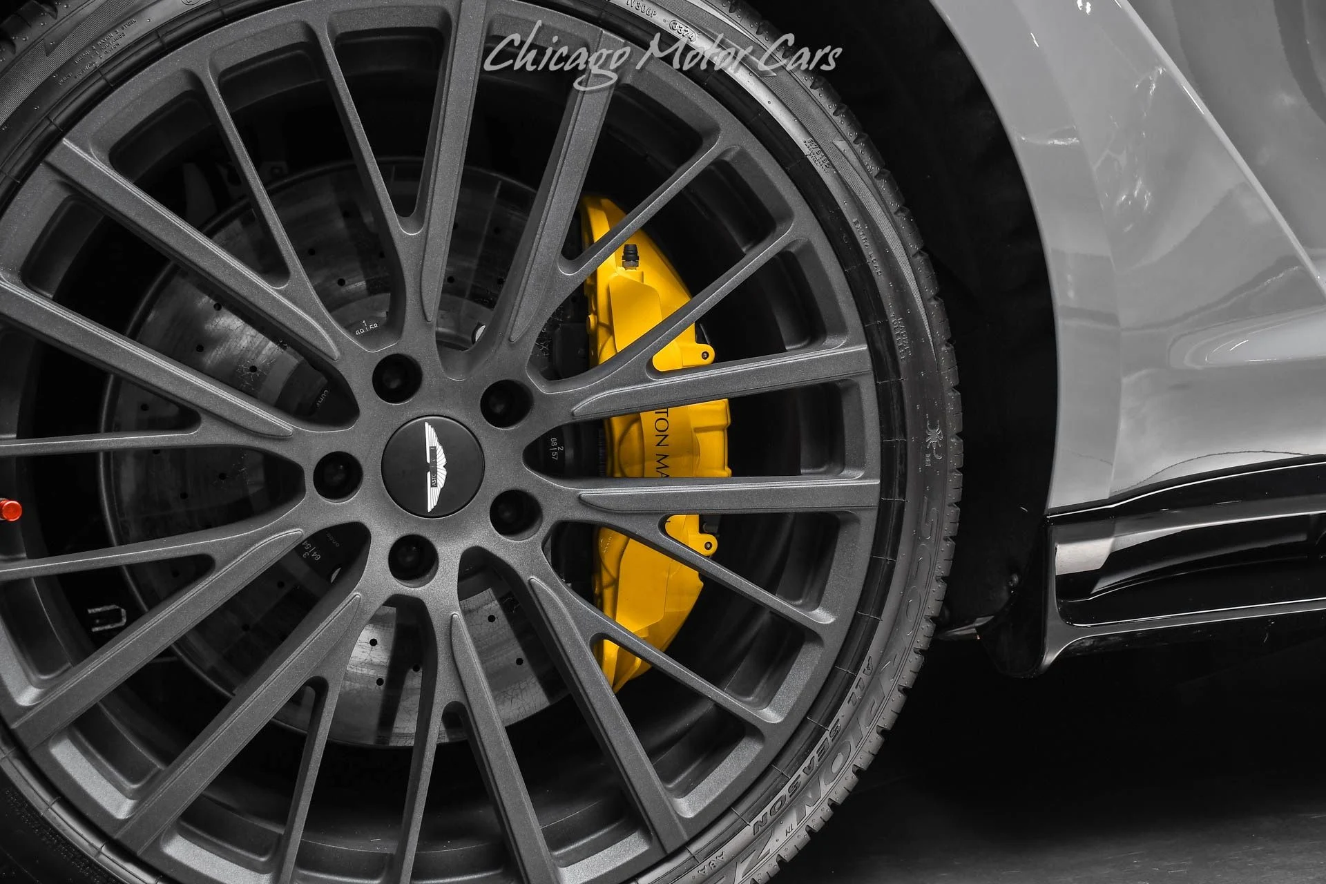 mph049_2685178091_13519_p50_l_b789a93485