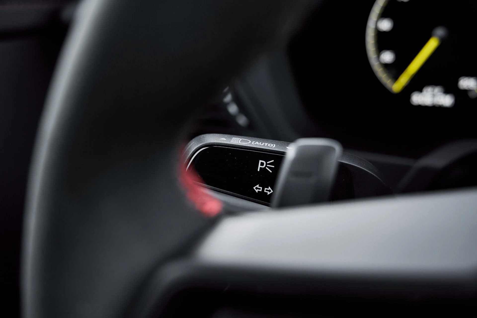 mph049_2687740930_Used_2025_Porsche_911_GT_3_1766514493_80ae7921a5