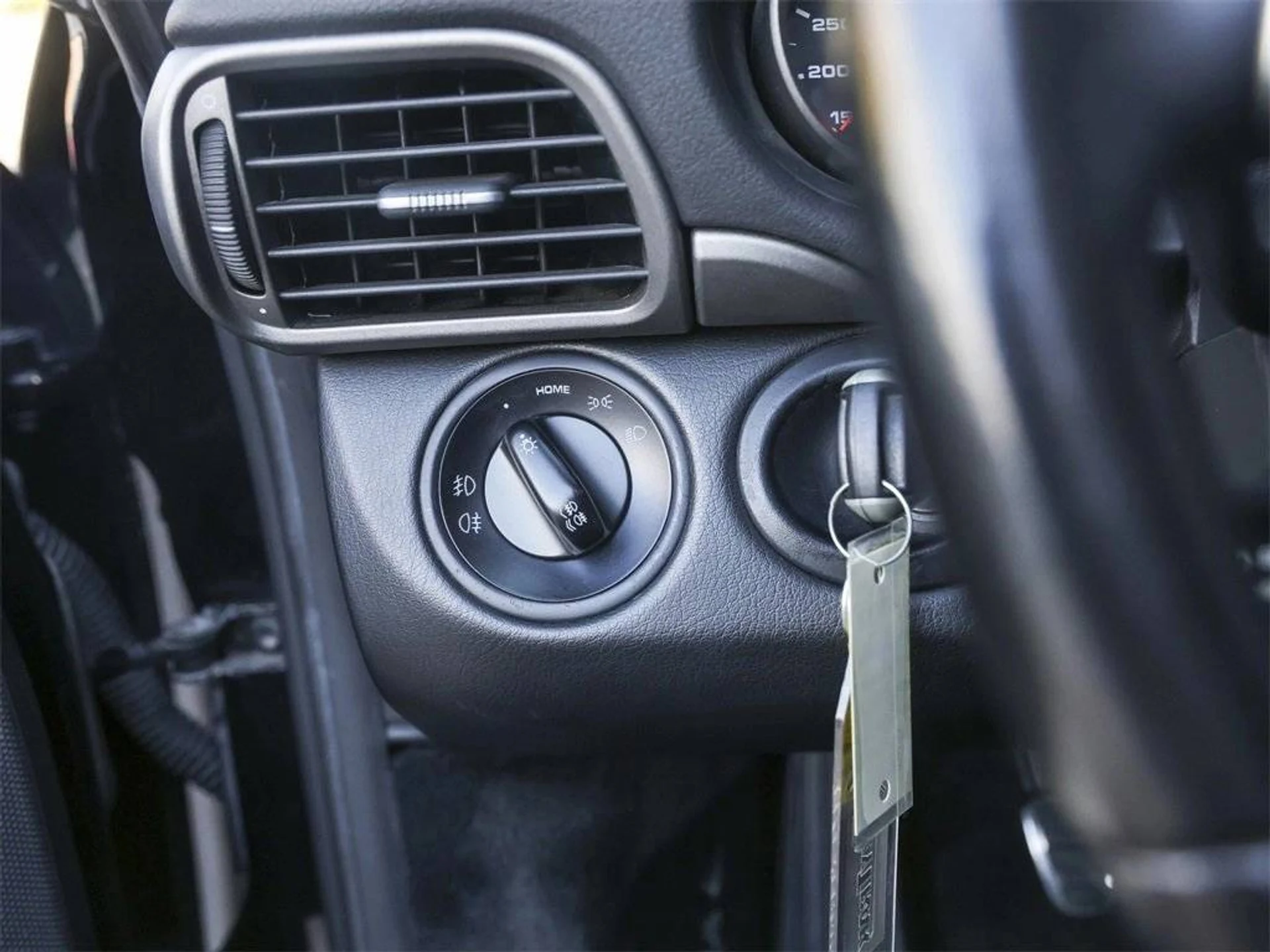 mph049_2692478448_1280_32aa86648b