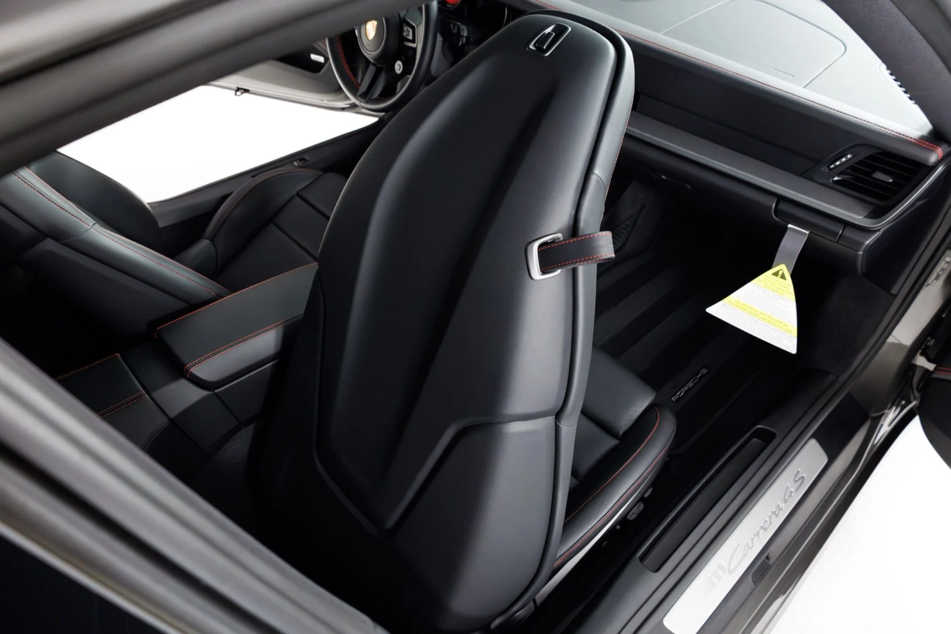 mph049_2693100865_Used_2024_Porsche_911_Carrera_4_S_1773868768_abf1619fa5