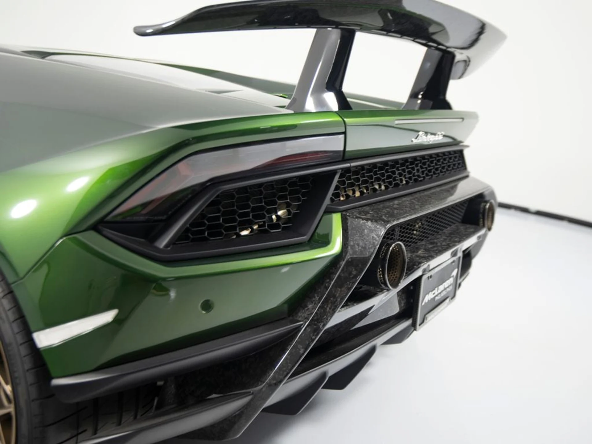 mph049_2700919228_1708910f927df3a67ad2c0c05112b819x_7a995e801d