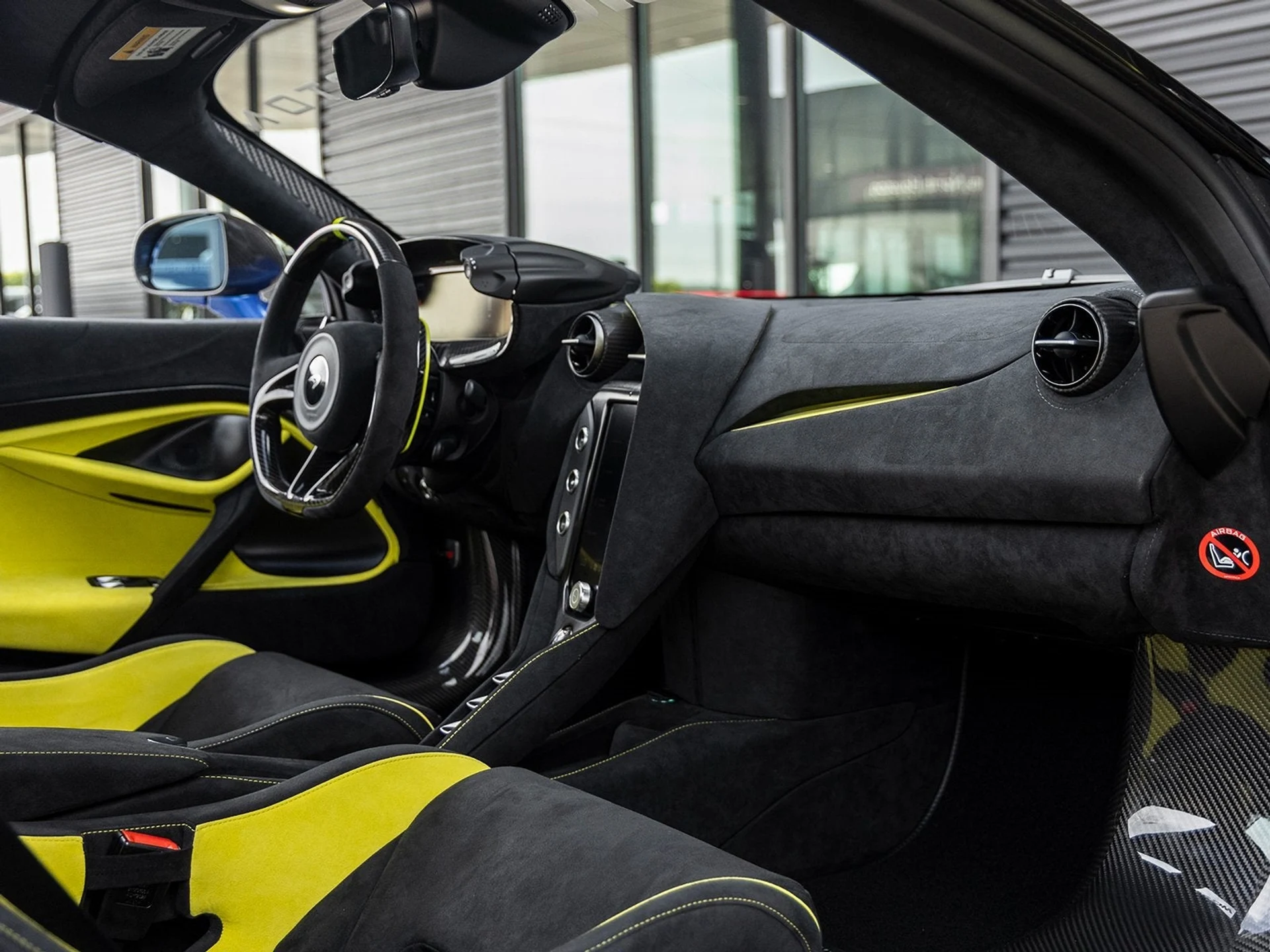 mph049_27249418_50_4bf78996bc