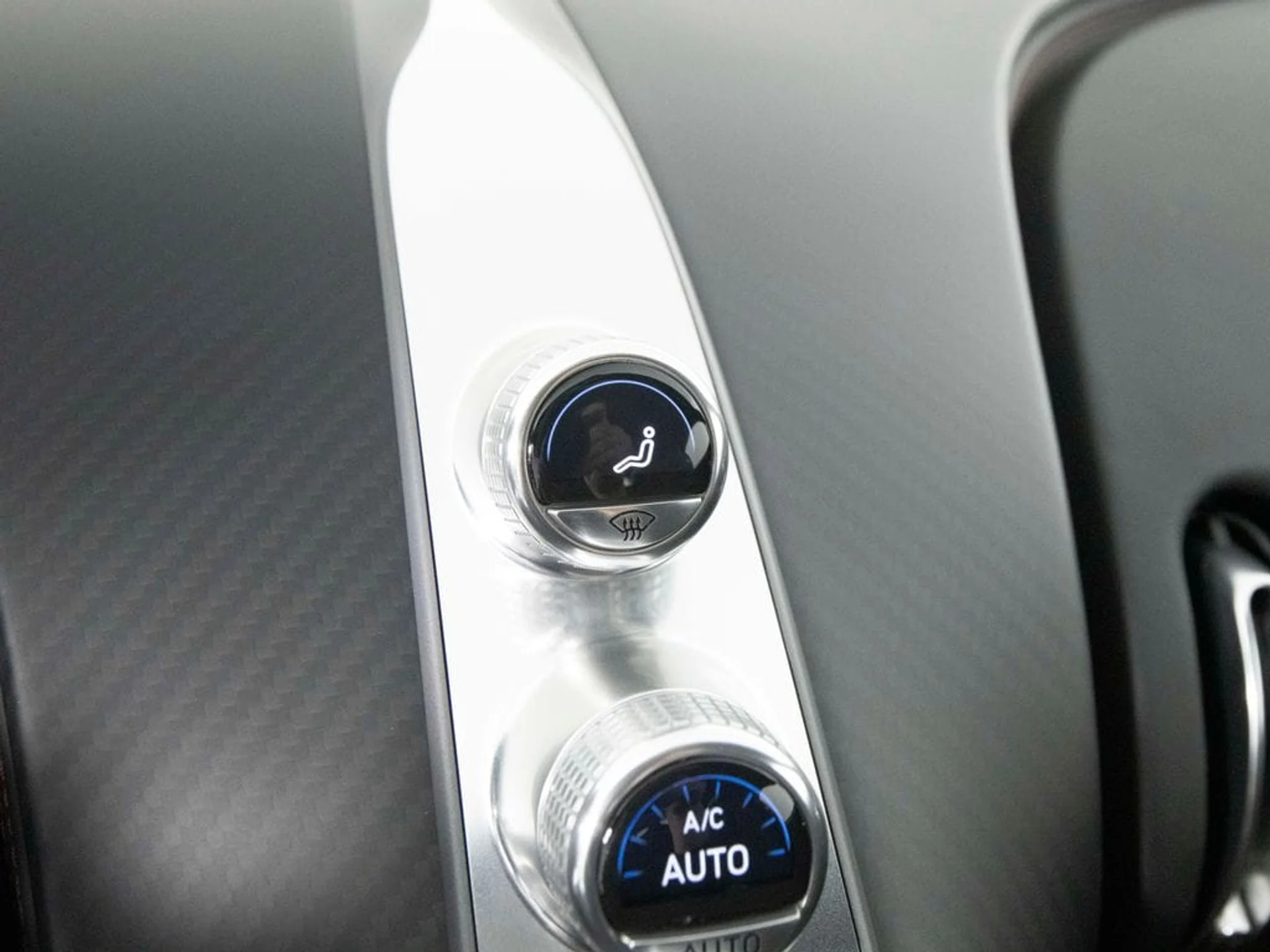 mph049_2729404642_7b3a1eb7aca1a7c2e8b83a3c1d73e862x_a3722edb5c