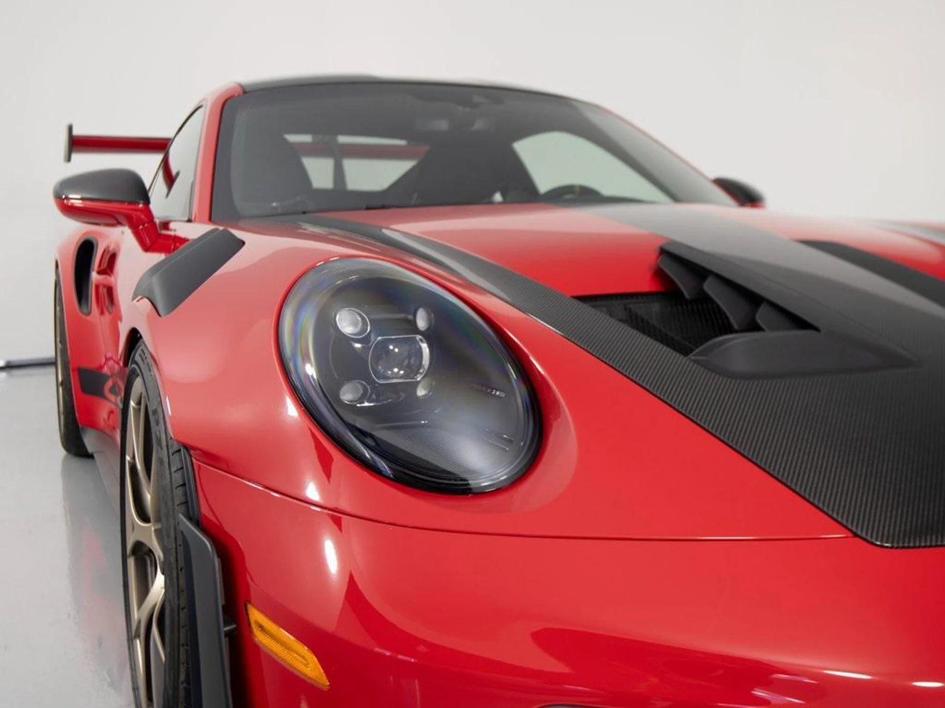 mph049_2740736138_ma_N9mg3h06_C_Lits_Ll3_Kc_Dn_Vfig0_69d486ec66