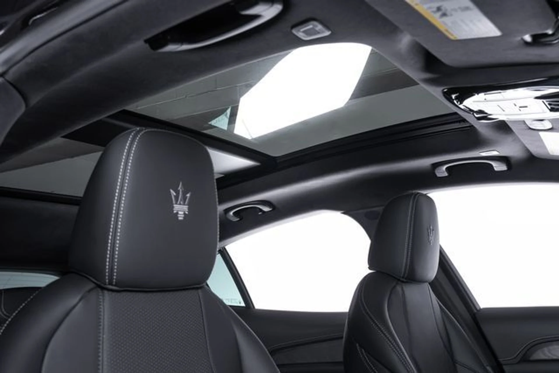 mph049_2743650382_fa156c8cc6eb7e11e24cff3b35c4ef53x_2875084ffa