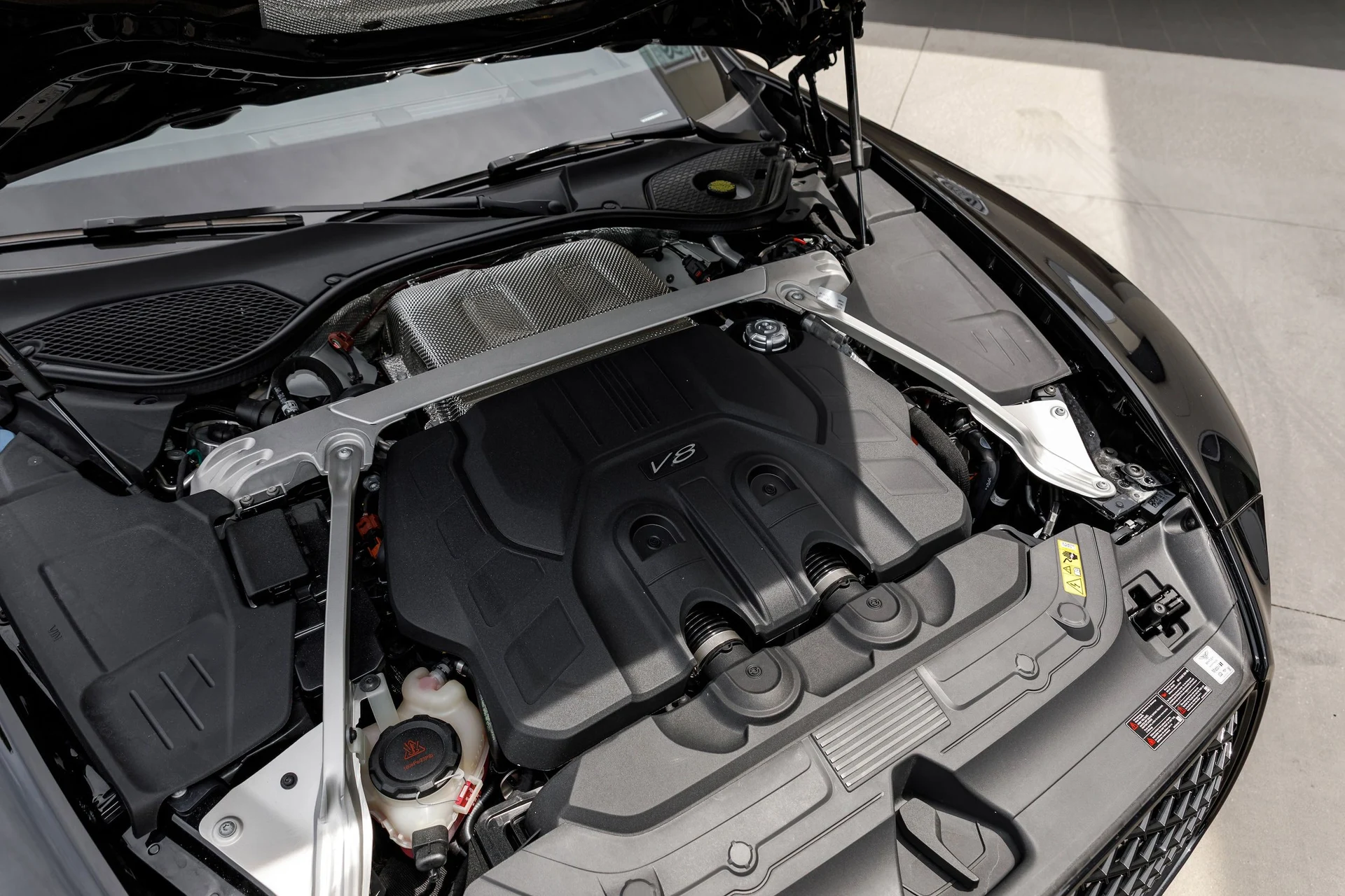 mph049_2757037797_11fa1aad357caaa483fd226b147a3303x_346efd7da6