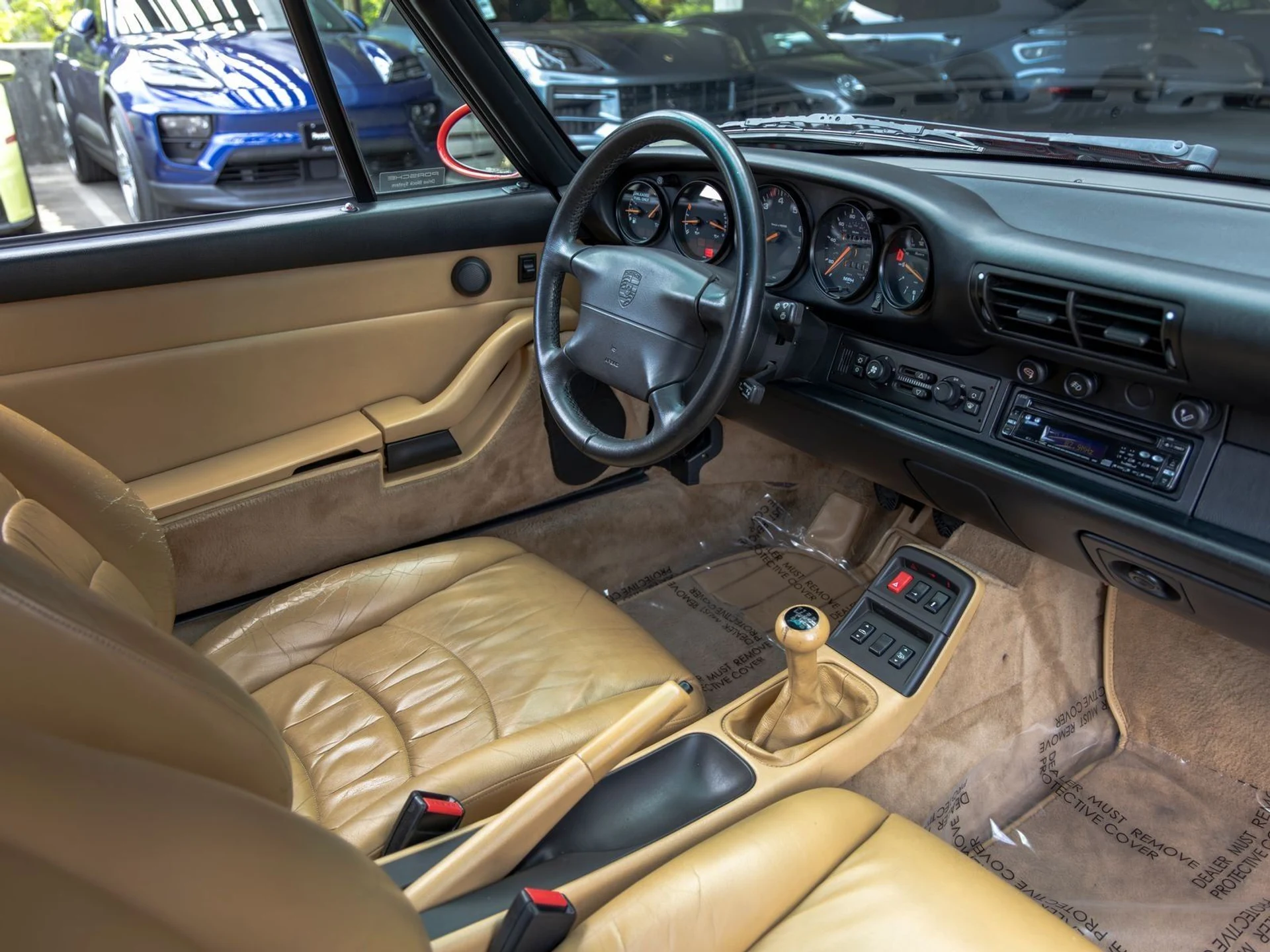 mph049_275920632_50_b3d44f88ad