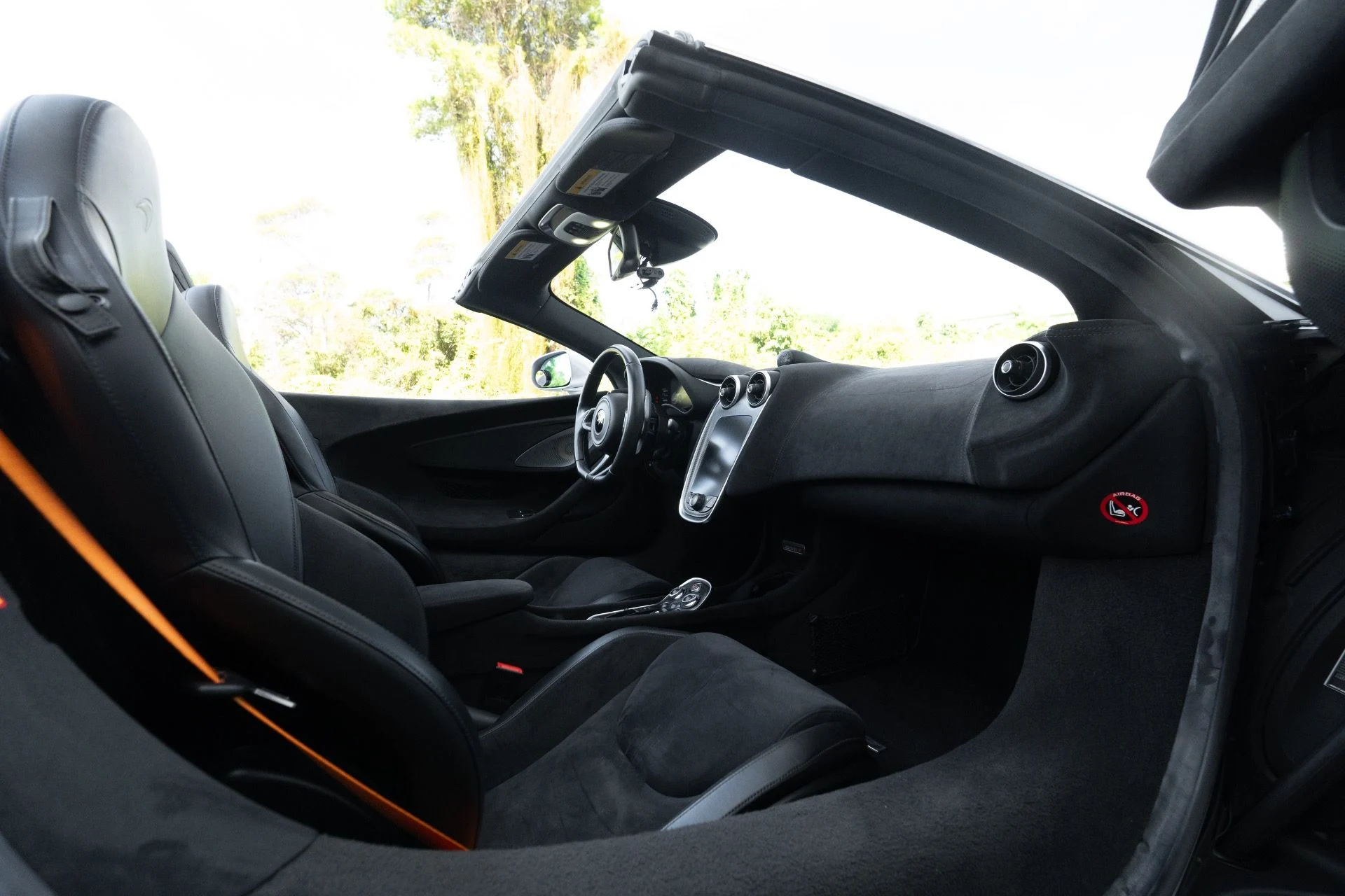 mph049_2784224379_Used_2020_Mc_Laren_600_LT_Spider_1759250261_fa9d99bf13