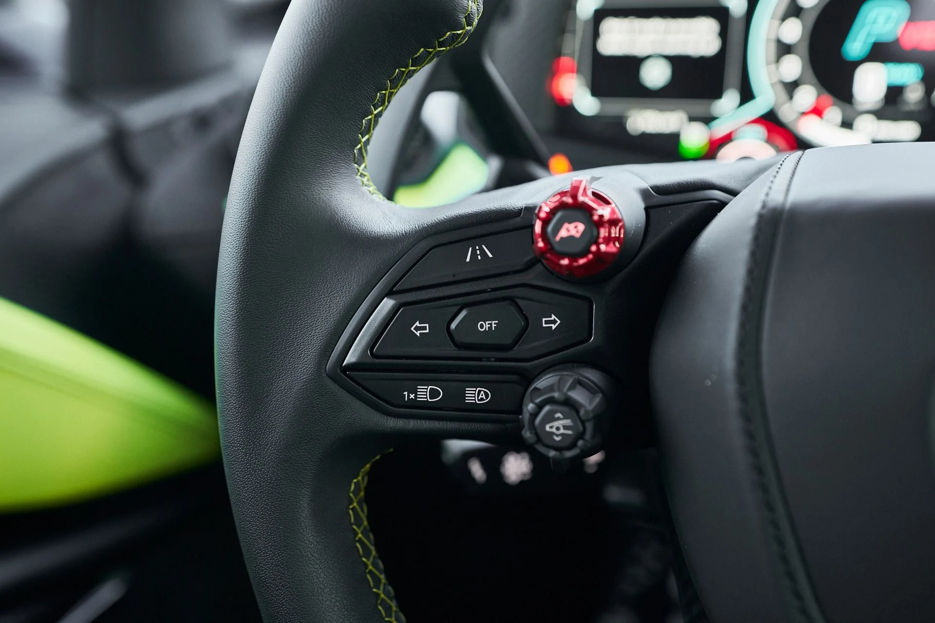 mph049_2784849218_Used_2024_Lamborghini_Revuelto_1763604760_be414f425d