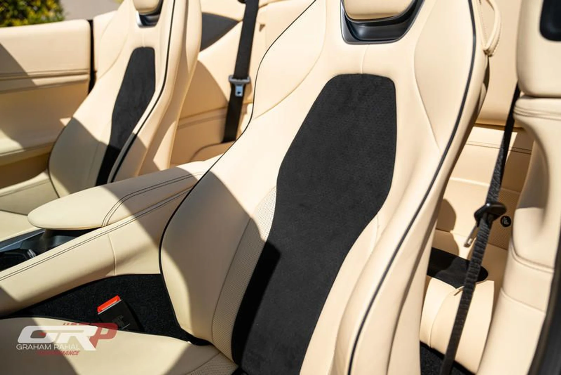 mph049_2798874427_116_A8_D1_D_D9_DE_4_A2_A_9_CBA_2_F1274_C1_D6_A3_51b5f85f9a