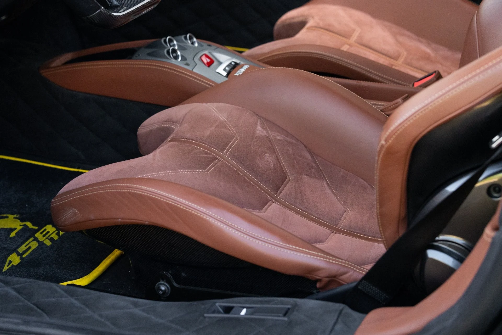 mph049_2802066313_Used_2013_Ferrari_458_Italia_1773252812_c3073be047