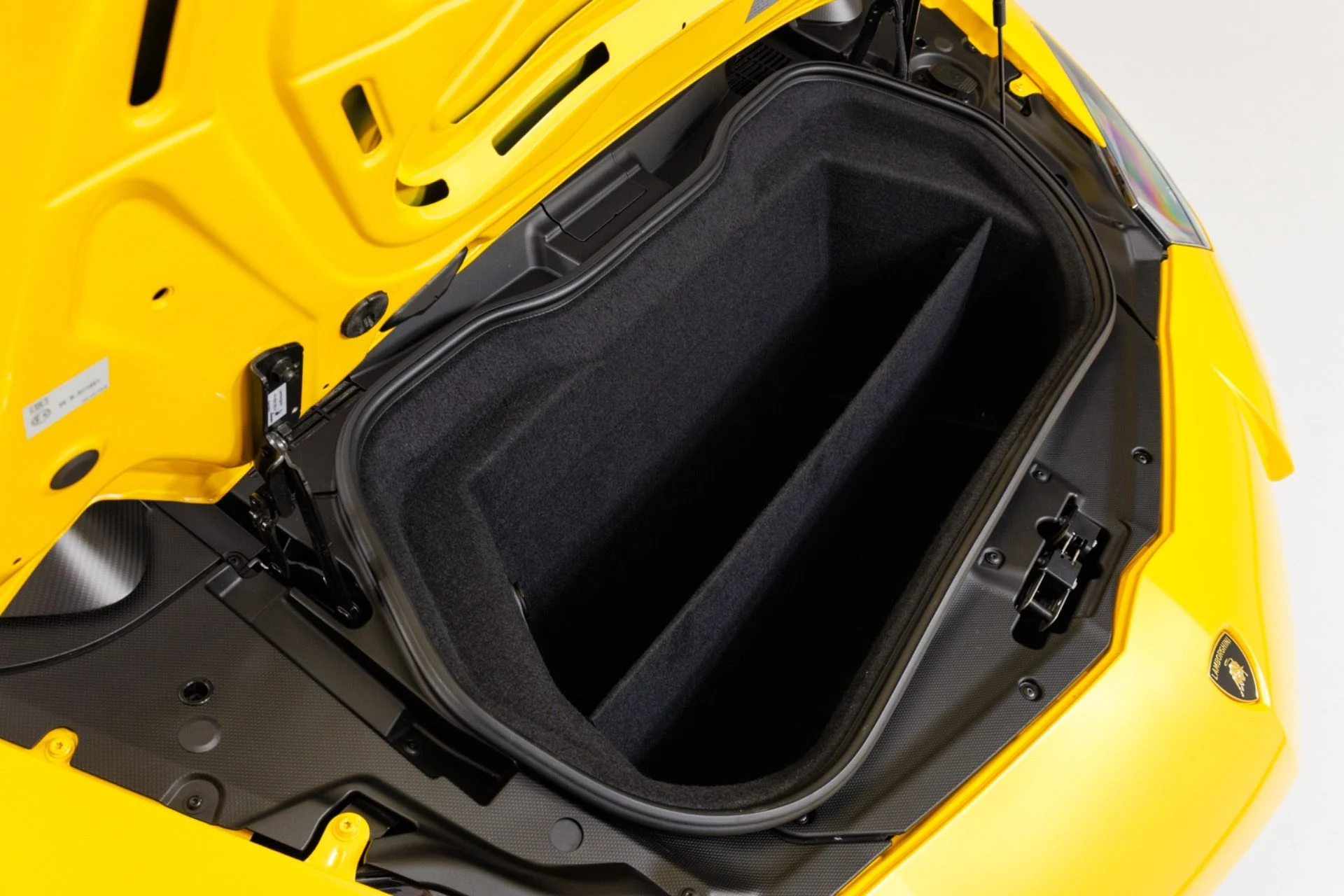 mph049_2808257677_Used_2016_Lamborghini_Aventador_LP_750_4_Superveloce_1785278593_244652b40f