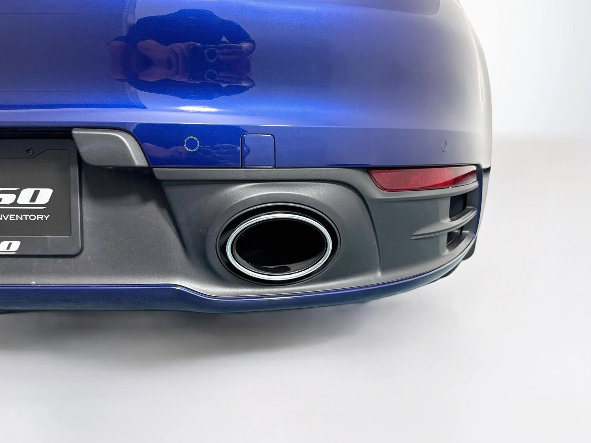 mph049_2816969205_Used_2021_Porsche_911_Carrera_1790195439_7e2e861c90