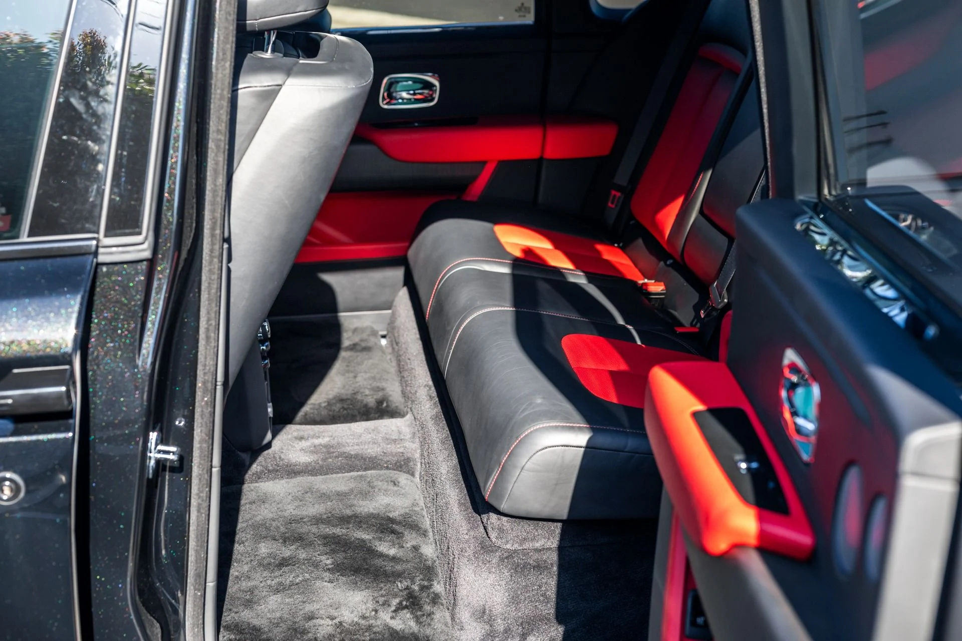 mph049_2824237035_Used_2021_Rolls_Royce_Cullinan_1698712241_4d8cd6b631