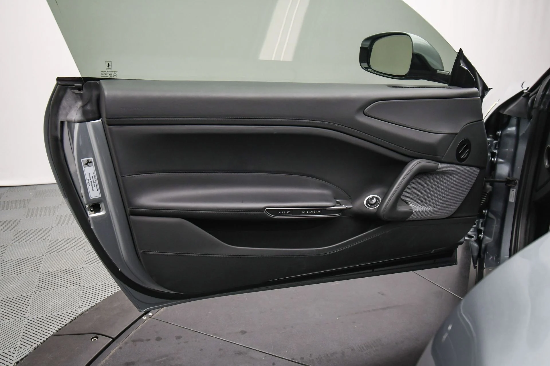 mph049_2841811713_6b9e414537ad474c956c2c88c556f197_215ca74dc1