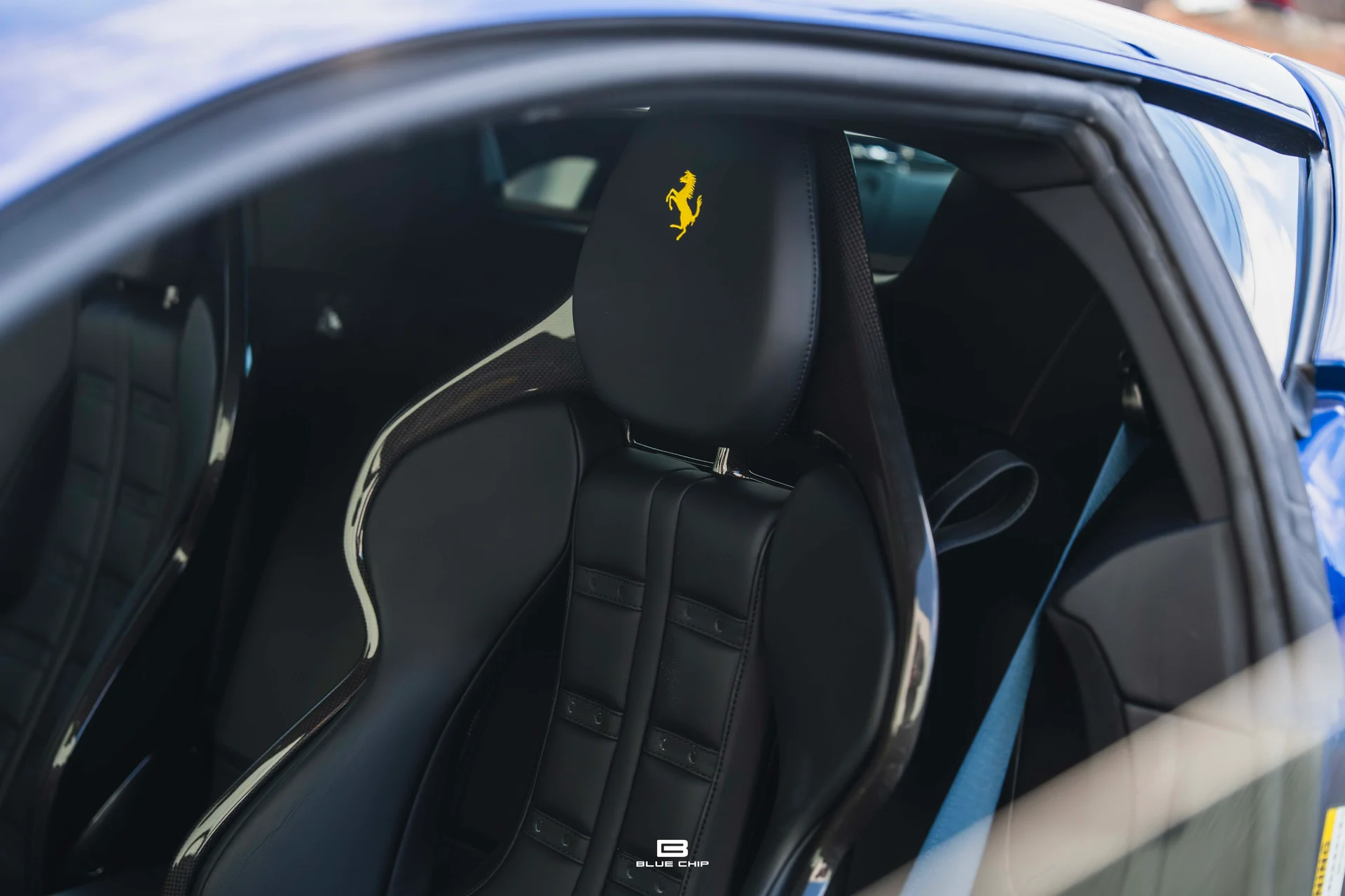 mph049_2845009136_6995fddee149575bd424272a_A7403418_7870310e17