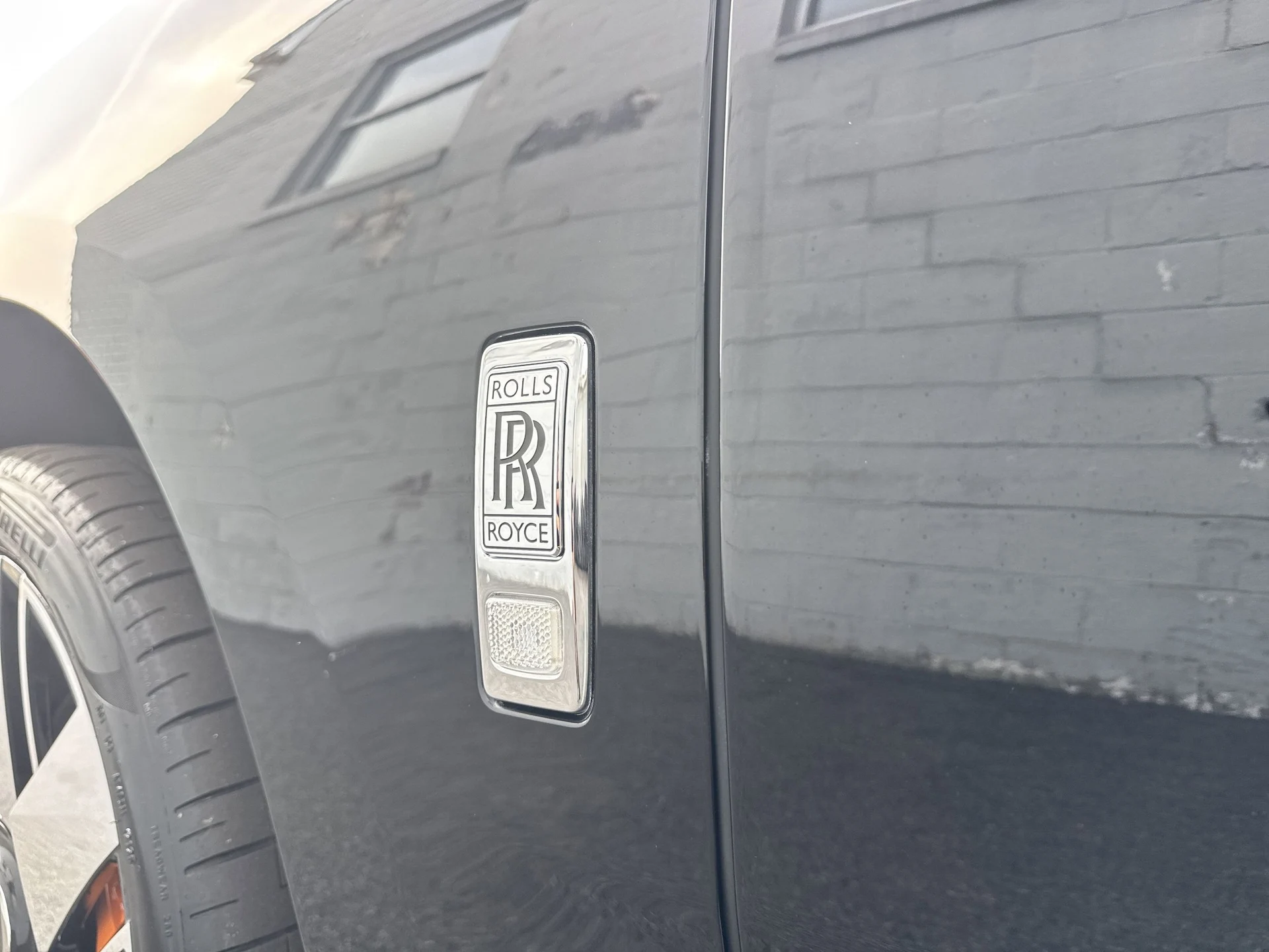 mph049_284898668_1d8371b1e6544bd70c23dbaede14e1c2x_f43c06ab21