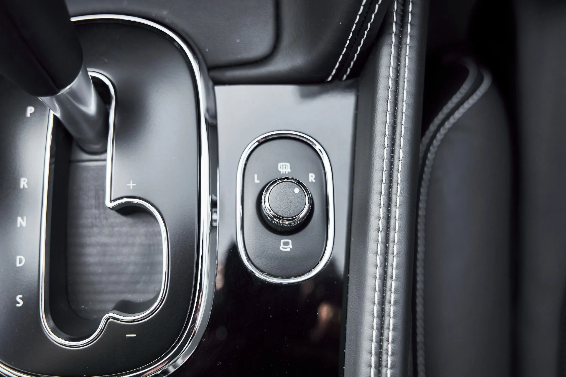 mph049_287566792_Used_2016_Bentley_Continental_GT_V8_1771989043_e733f0d227