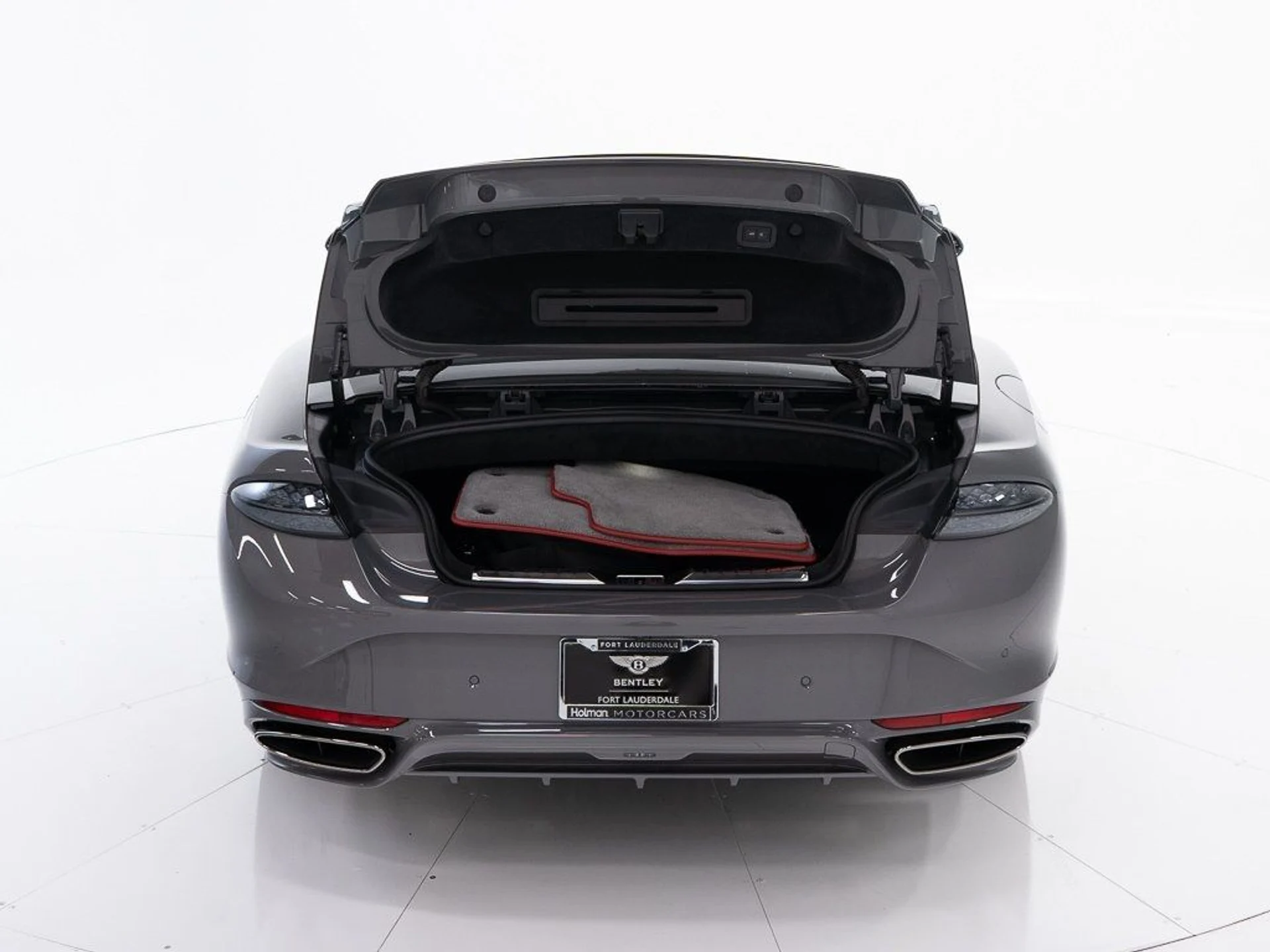 mph049_2889718799_cf13e65ad977e42750233b2b46566546_d7f228bb03