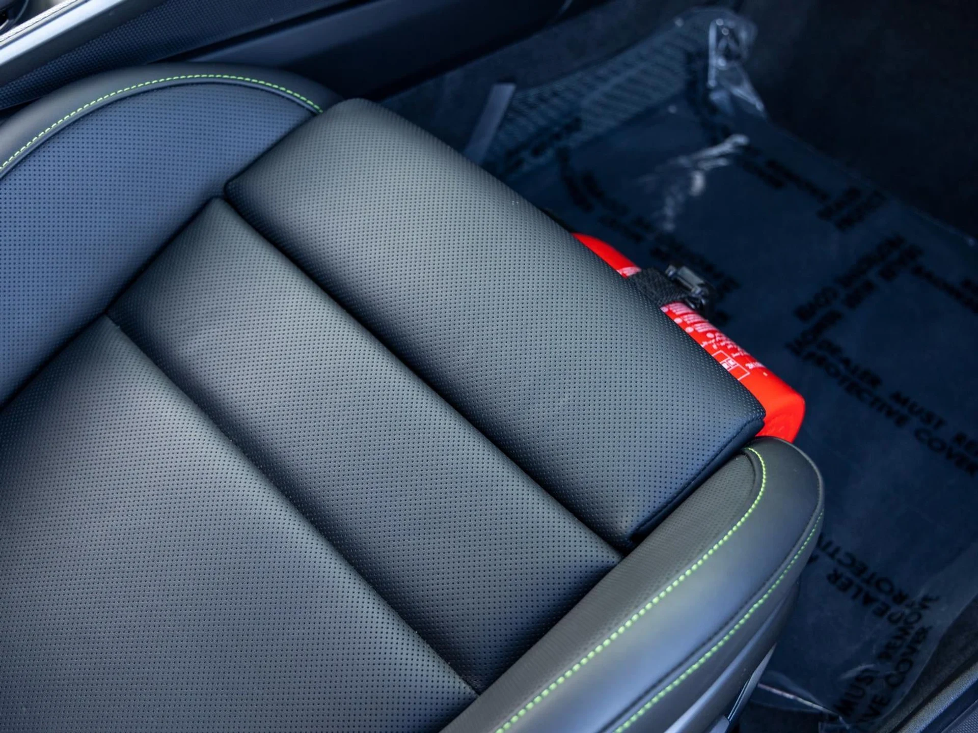 mph049_2932235145_50_5982c77069