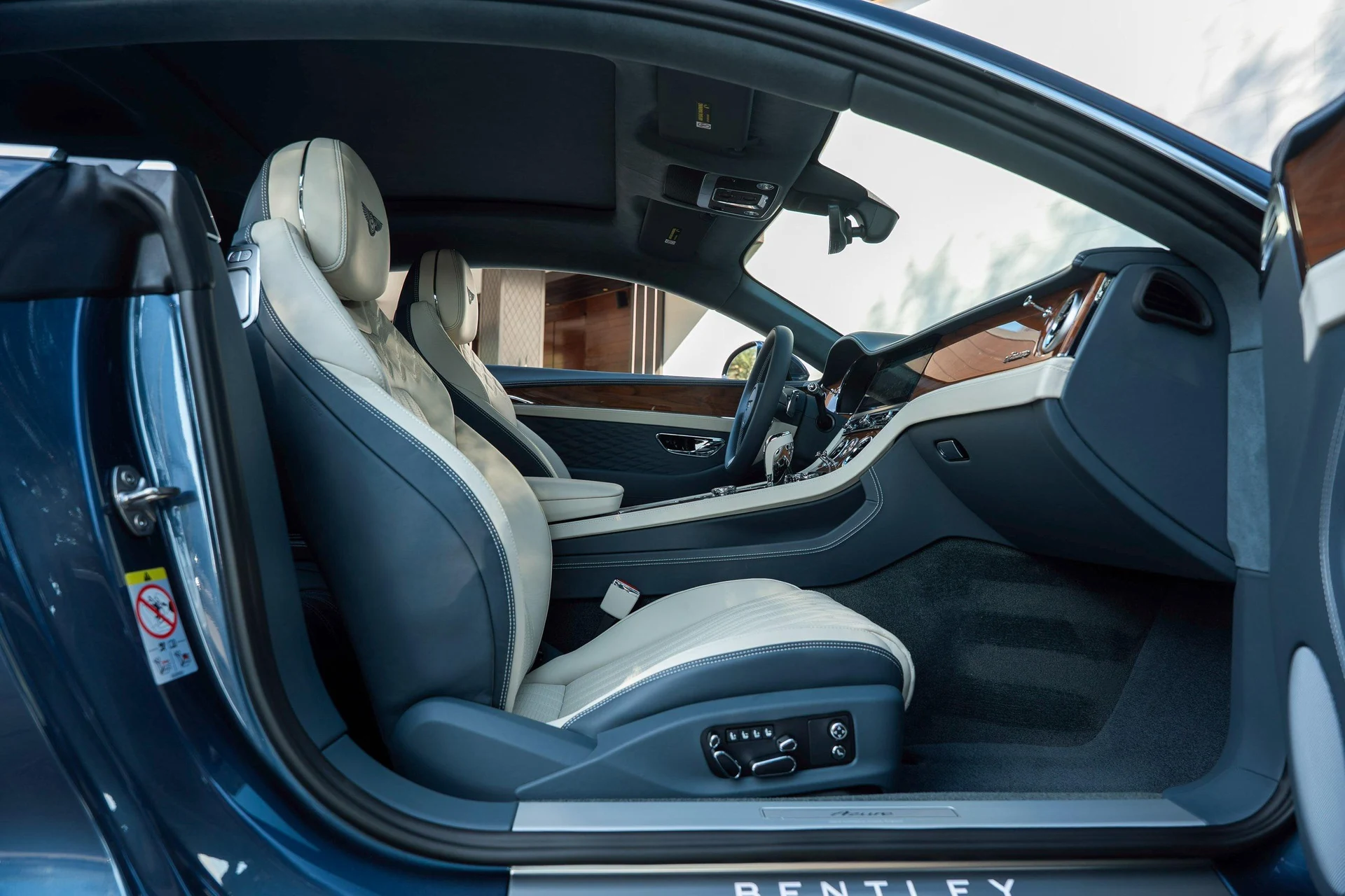 mph049_2936966644_458241674_68f1cebbe713d56106ff1d27_3b02a20db1