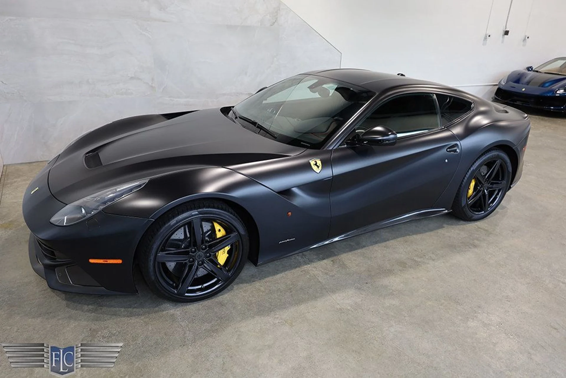 mph049_2942207774_used_2014_ferrari_f12berlinetta_2drcoupe_9689_22910558_50_1024_7bd0249ebd