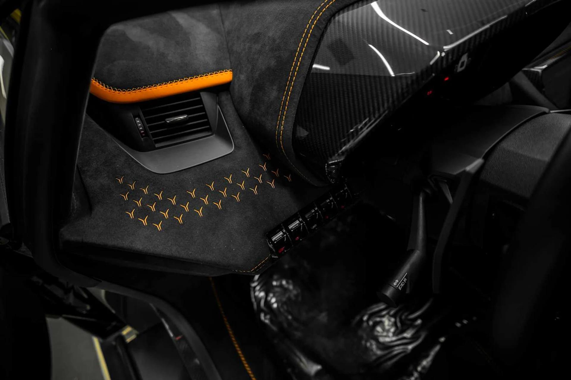 mph049_2949607717_0e8eff4b02b9d38b03c3c36f74dbccc8x_e76f622672