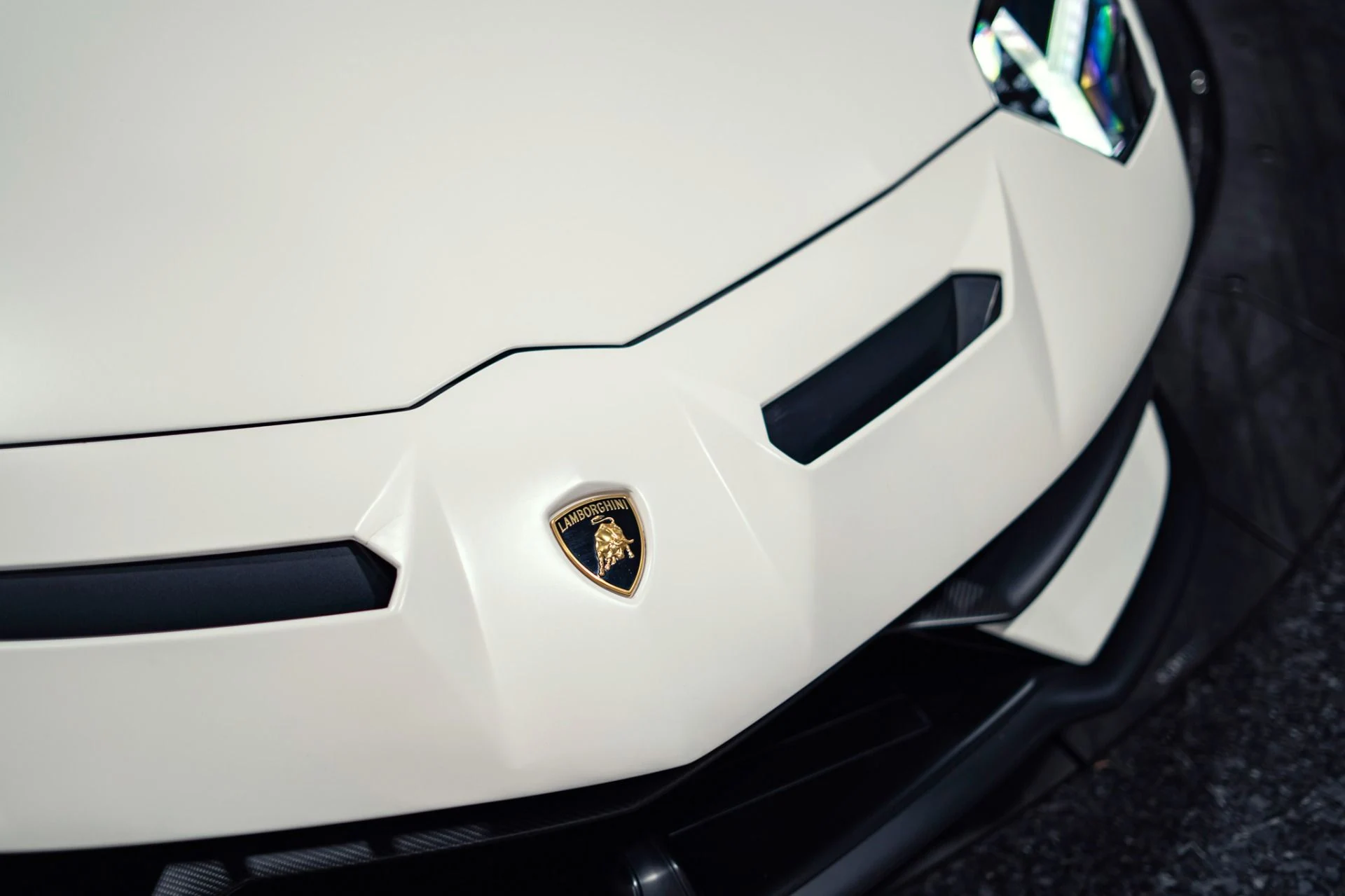 mph049_2957875413_Used_2020_Lamborghini_Aventador_LP_770_4_SVJ_1778086916_30f34fbdca