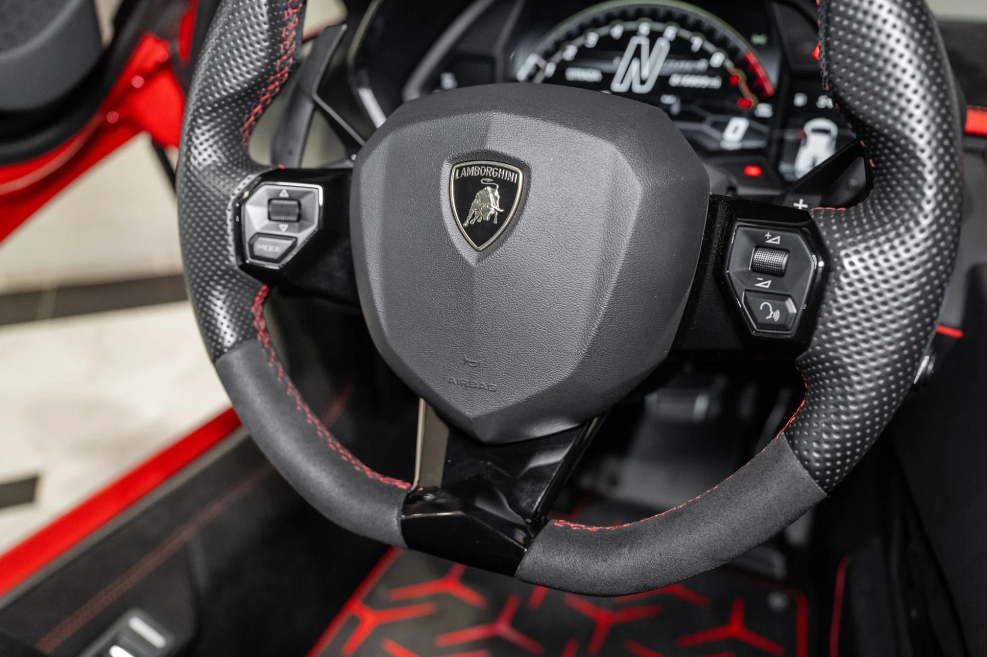 mph049_2978569012_Used_2021_Lamborghini_Aventador_LP_770_4_SVJ_Coupe_1783957098_ebaf5c7399
