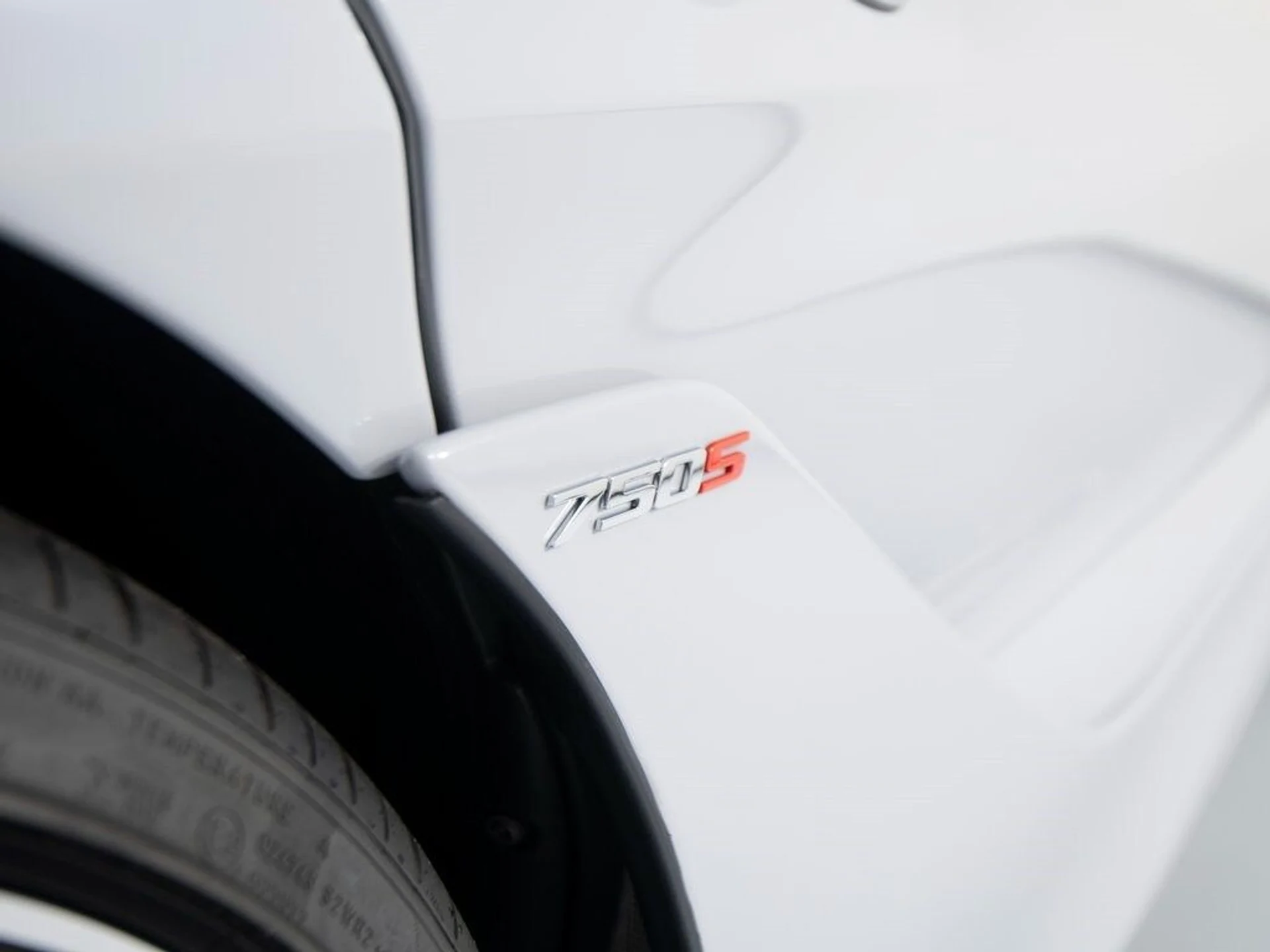 mph049_2980082285_9c4e0257130a6ef94cfd9a039cb2874dx_a6fcaba7df