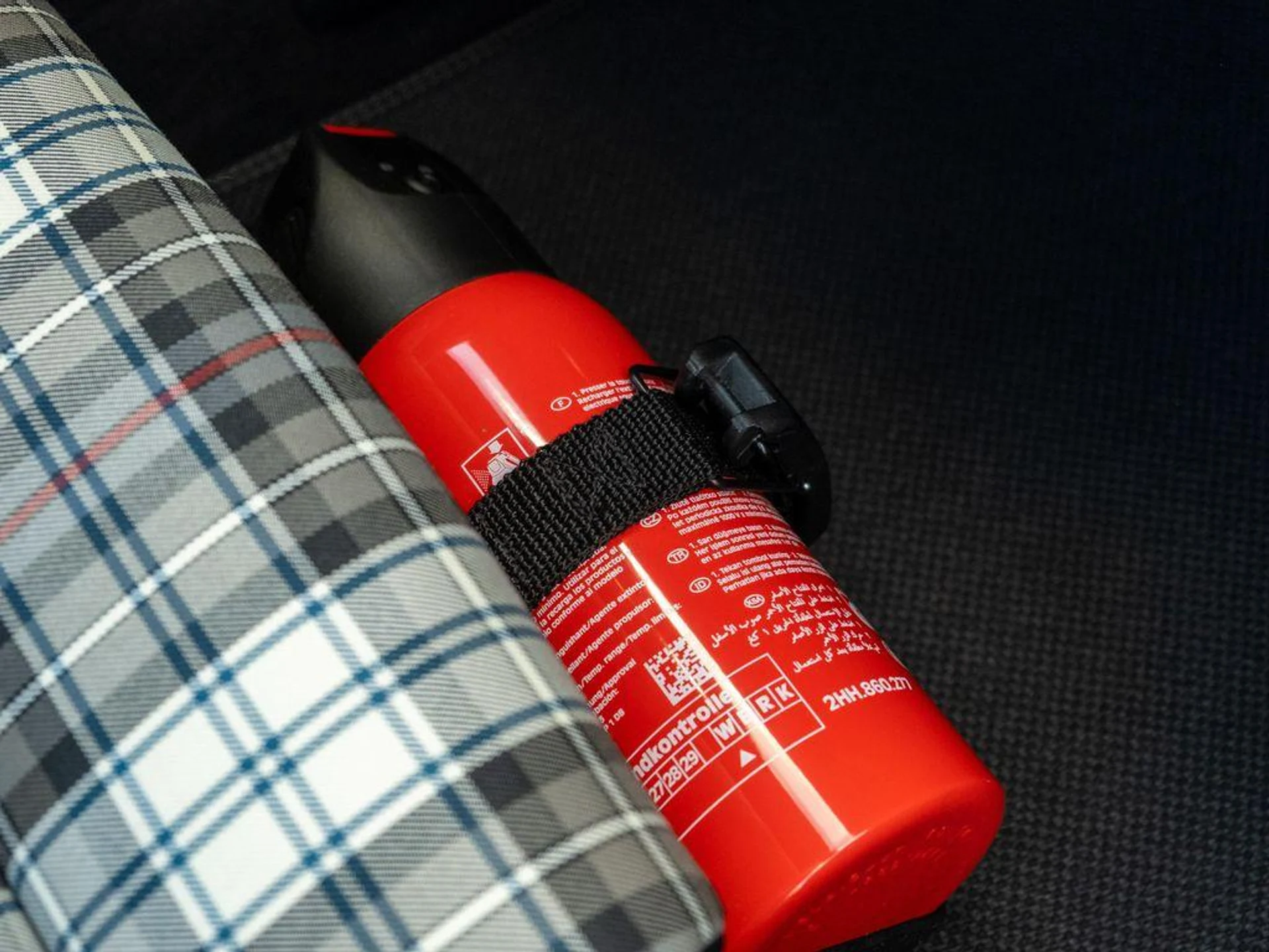 mph049_2981433777_H_Etqn_G_Yuq_VIC_Np_NY_9ea_XQS_Zo_G2_U_8a1b704506