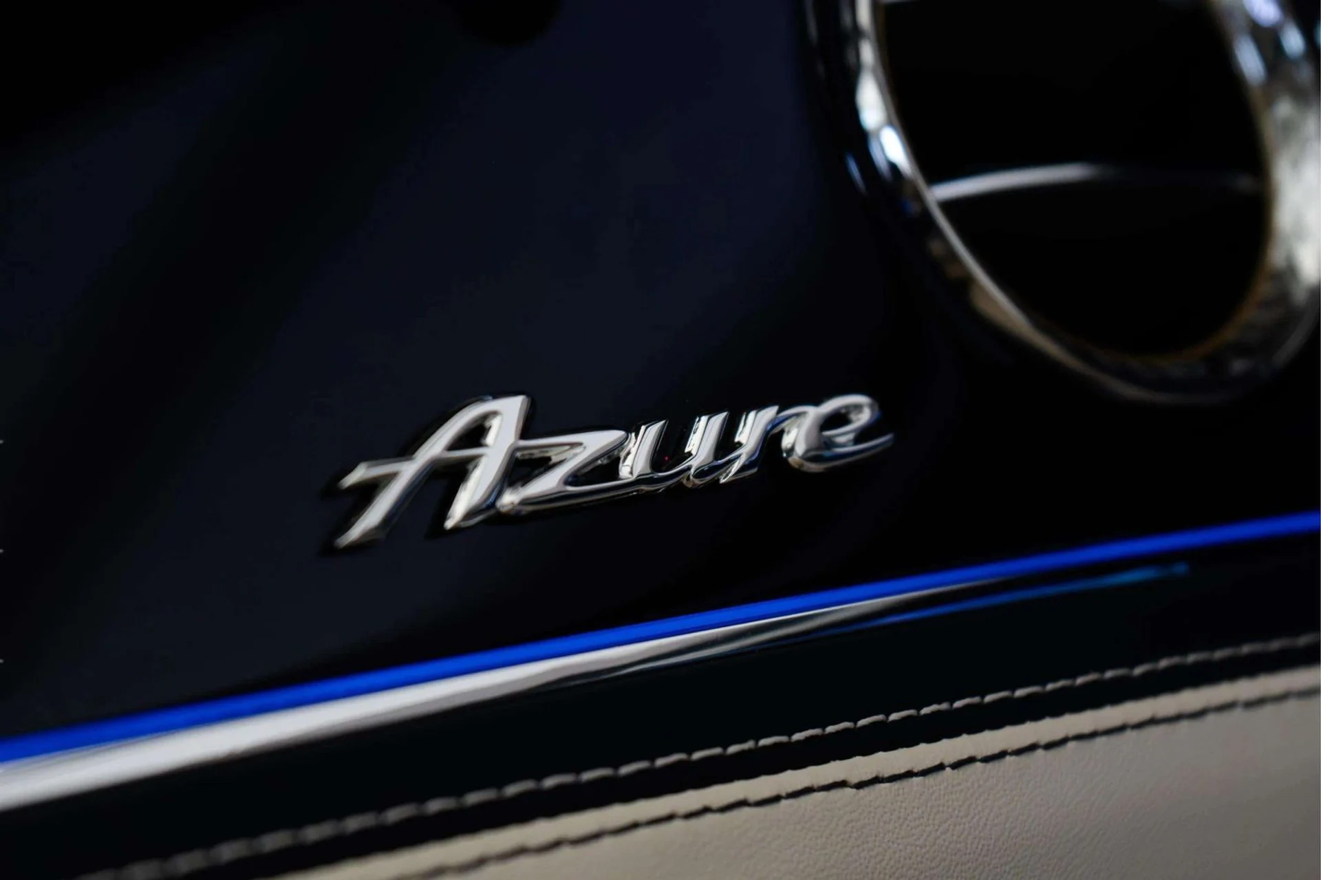 mph049_2991859836_4e1d6e7d_5bcb_4867_bca4_f0a07e2e138d_9042429342