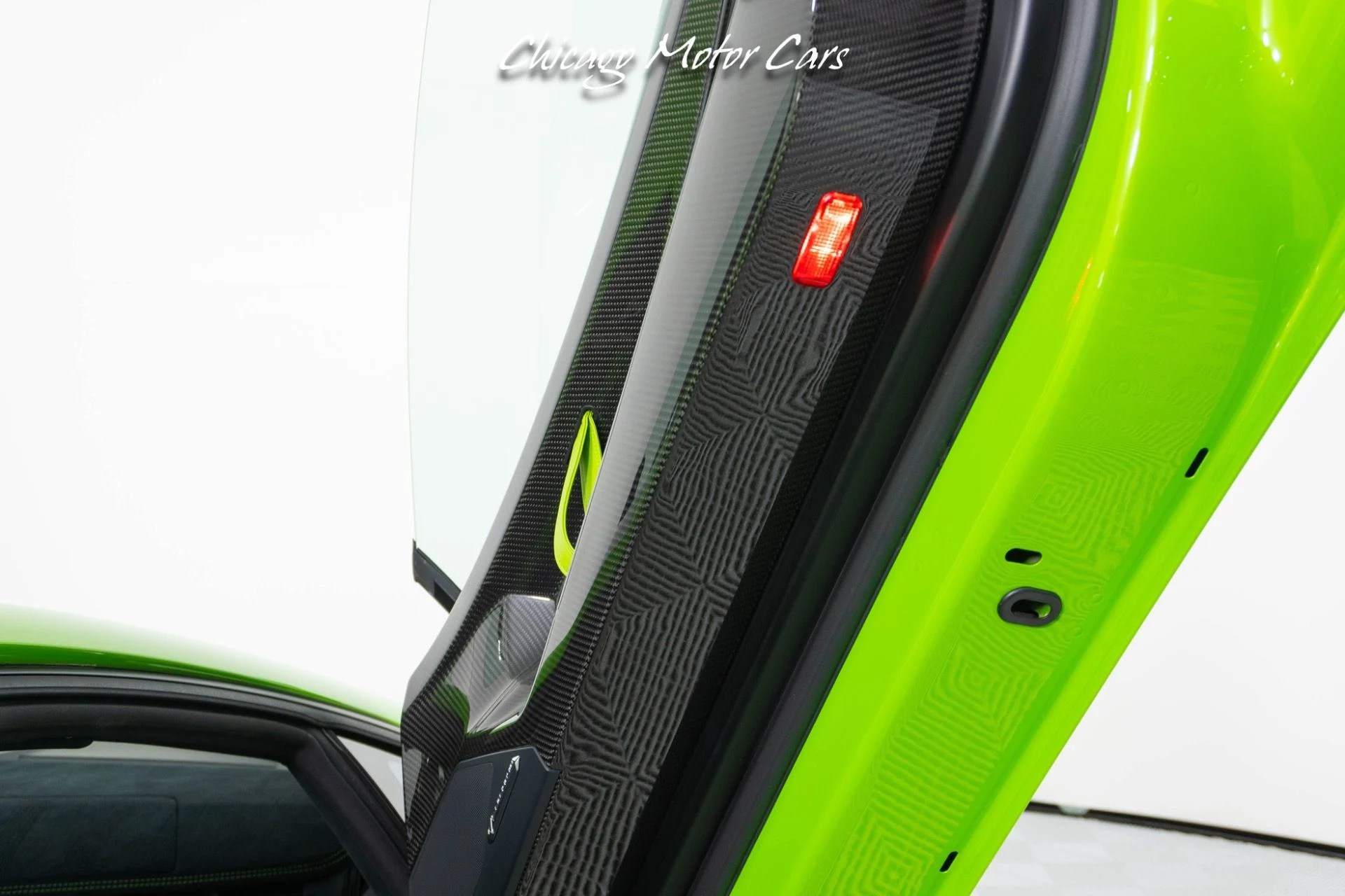 mph049_299524723_13065_p50_l_8da8086780