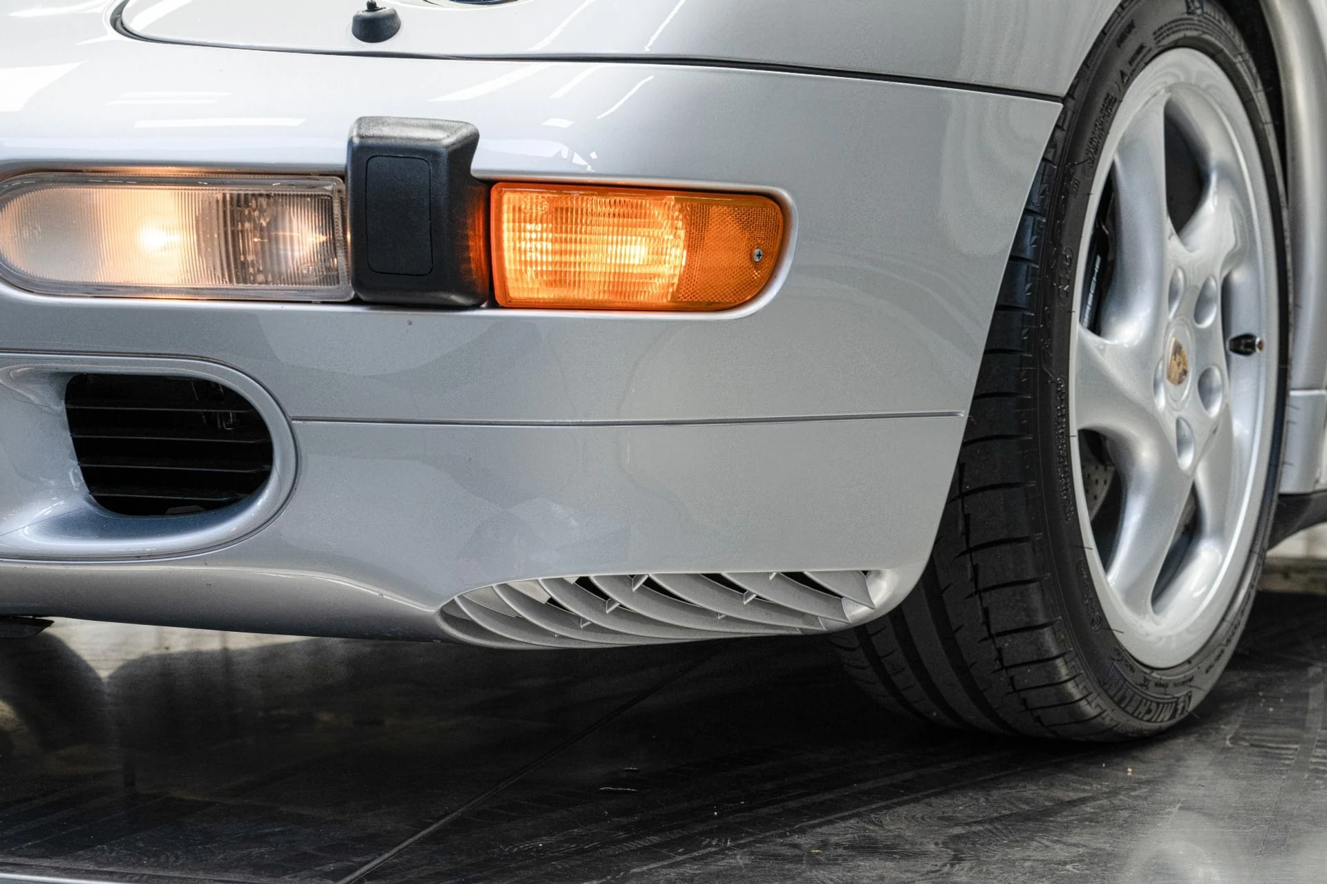 mph049_2998116311_Used_1998_Porsche_911_Carrera_S_Factory_Widebody_Low_Miles_Final_Year_Aircooled_911_1762884614_8a2aef19ac