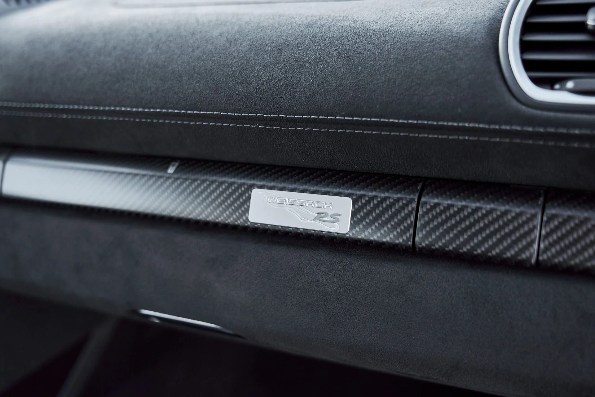 mph049_302418187_Used_2024_Porsche_718_Cayman_GT_4_RS_1766514228_c3ec4c2e85