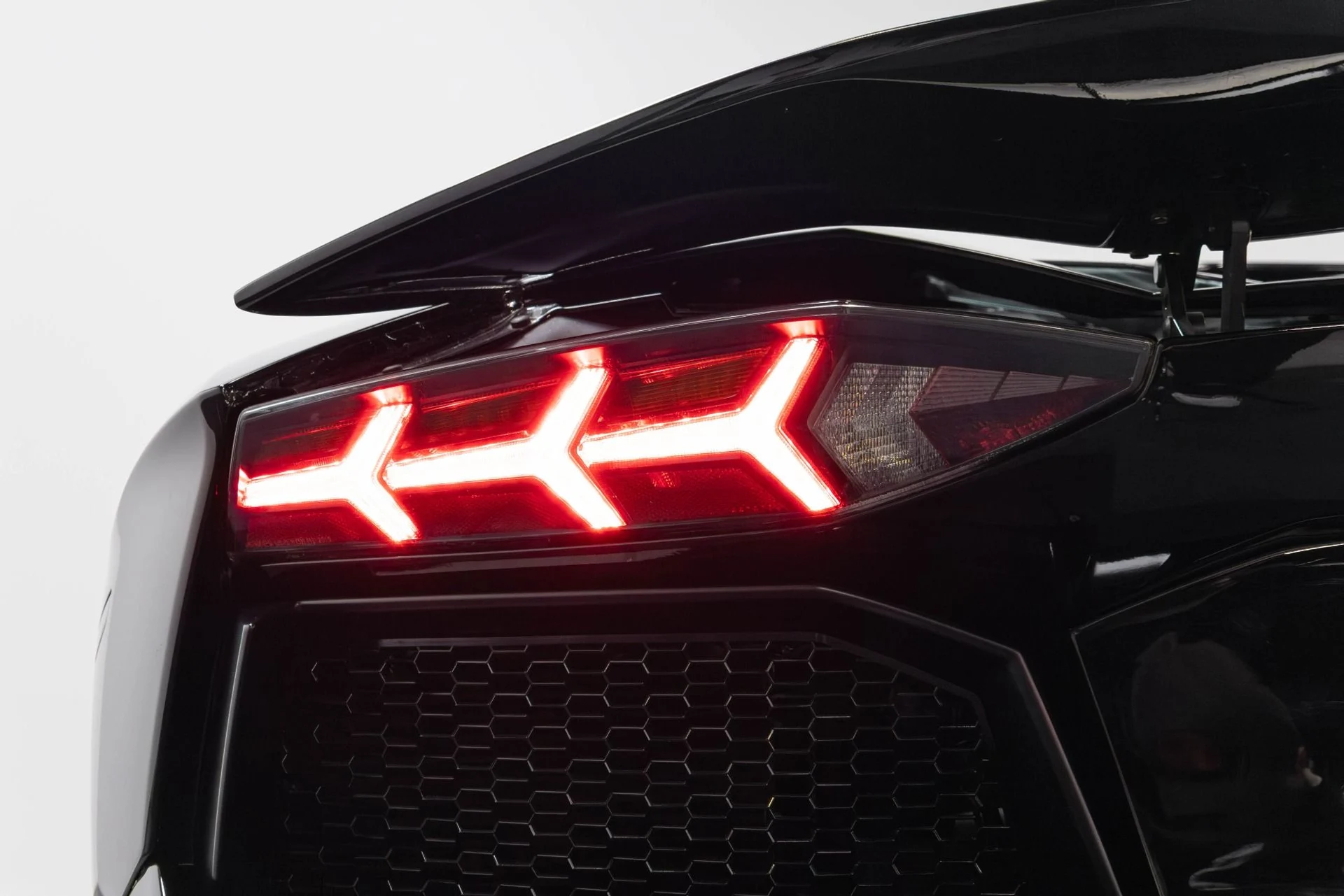 mph049_303121382_Used_2015_Lamborghini_Aventador_LP_700_4_1780593182_b89436523b