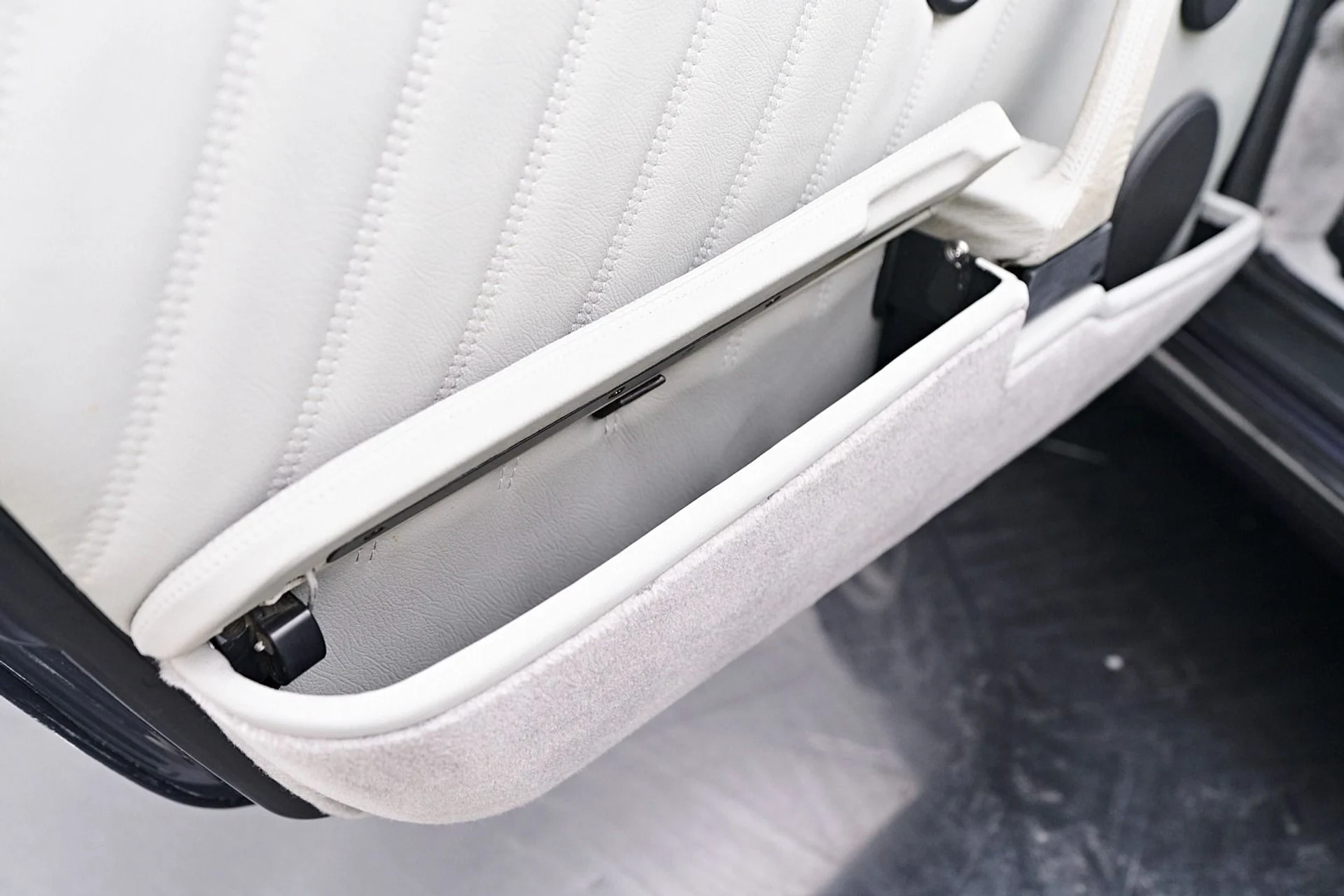 mph049_3032085016_Used_1988_Porsche_911_Carrera_1745954196_34923387e5