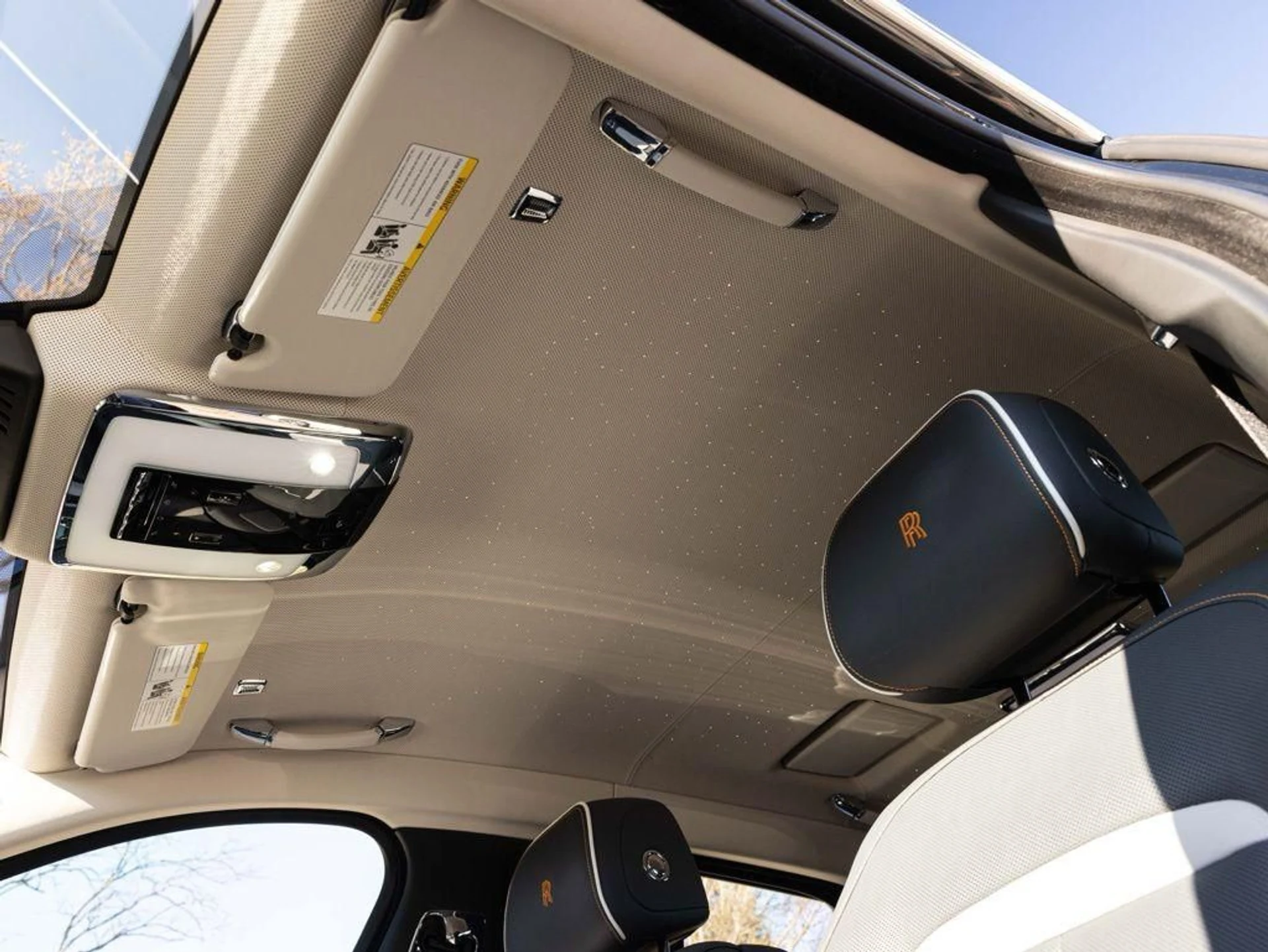 mph049_306585193_499801363_69a752eecb60012ee7110d23_623f5f440c