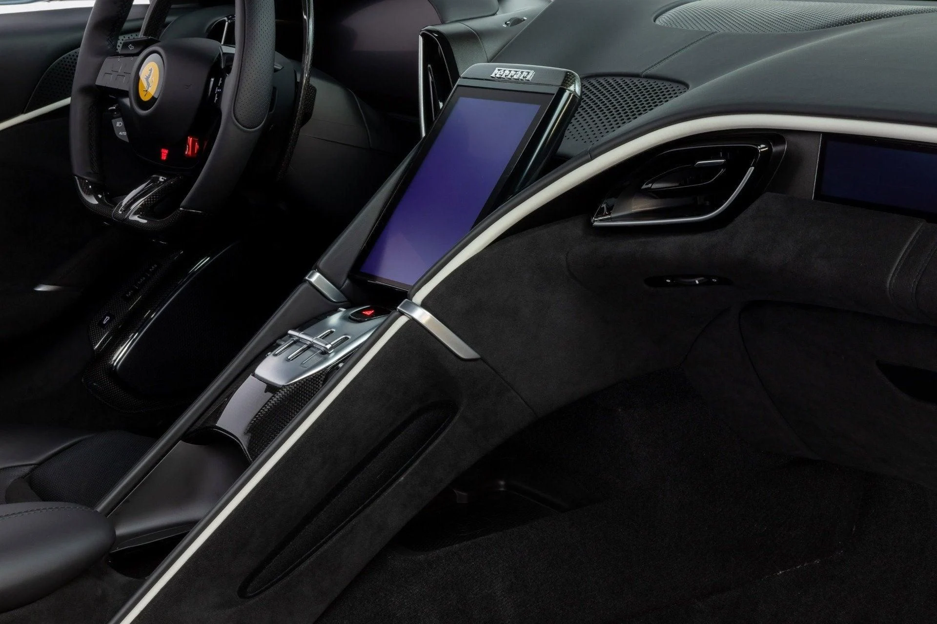 mph049_3067490686_Used_2024_Ferrari_Roma_Spider_1777382695_eca9b53046