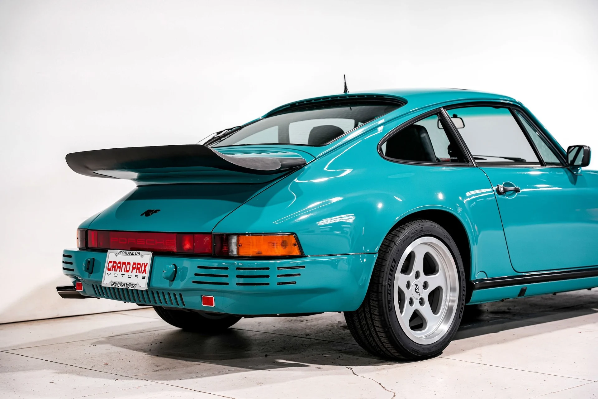 mph049_3090356360_dd4f671970ccf500639204fb628ac583x_97fdb5605b