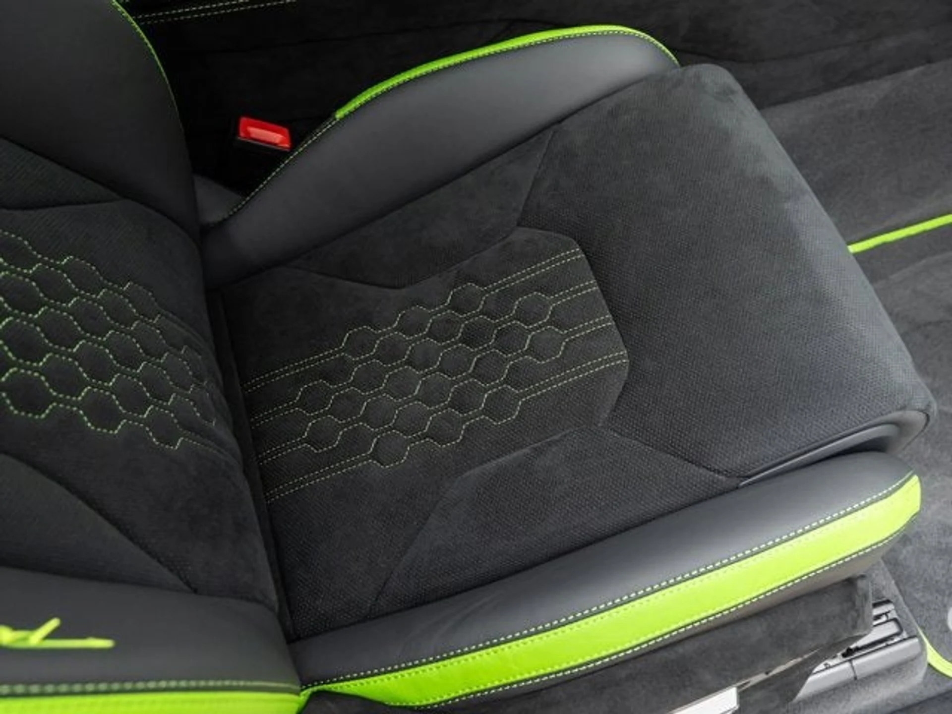 mph049_3090792053_50_d45316ad4e