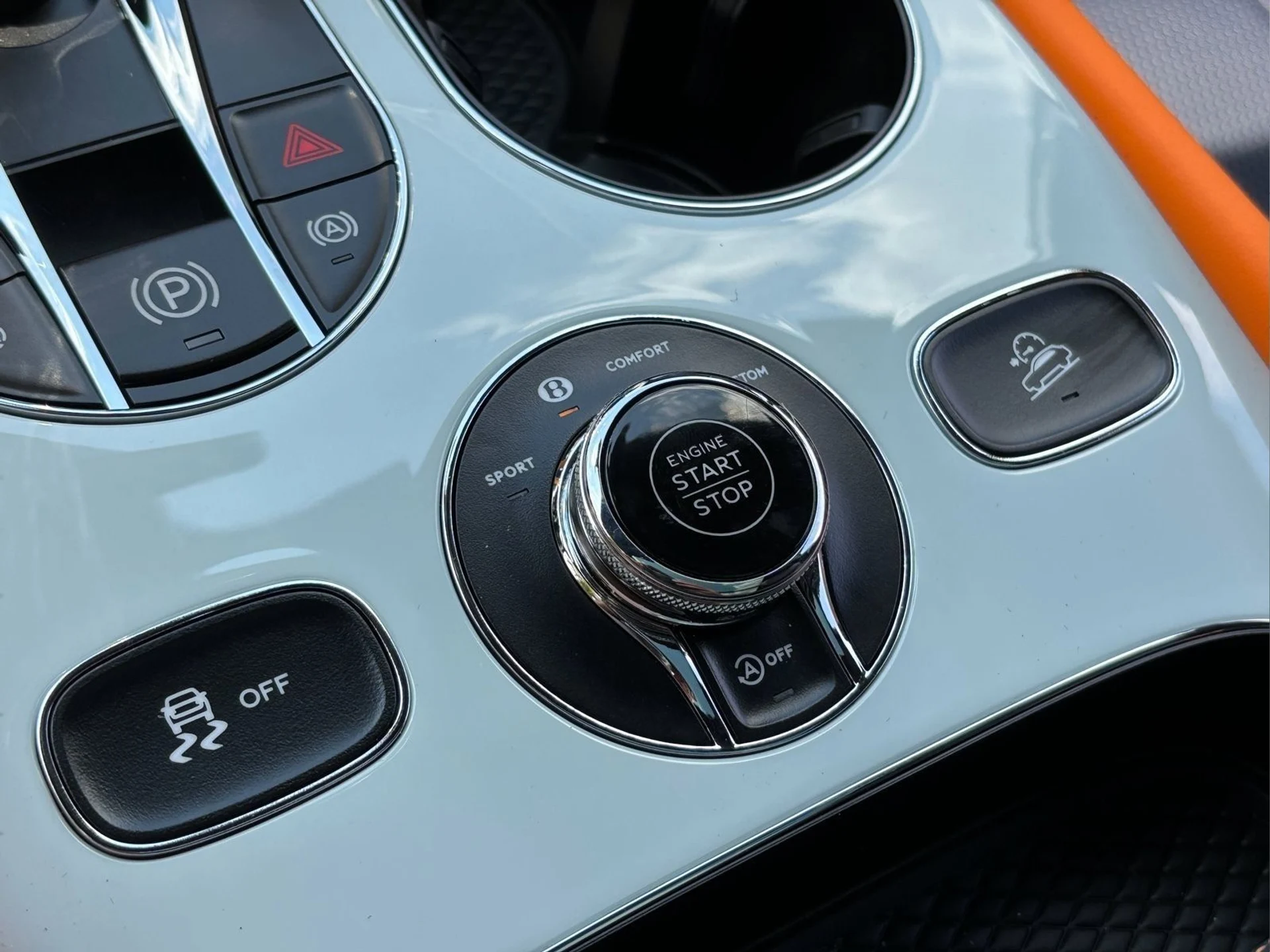 mph049_3108820465_b97bdabd03974ea6b4ca08f87094f54c_5b2ee62636