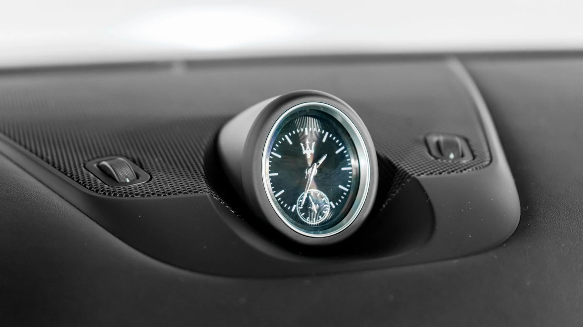 mph049_3110645378_content_homenetiol_com_2001243_2130496_0x0_a31d3c91872c4d7ab7b7c0adbc113f89_429afed165