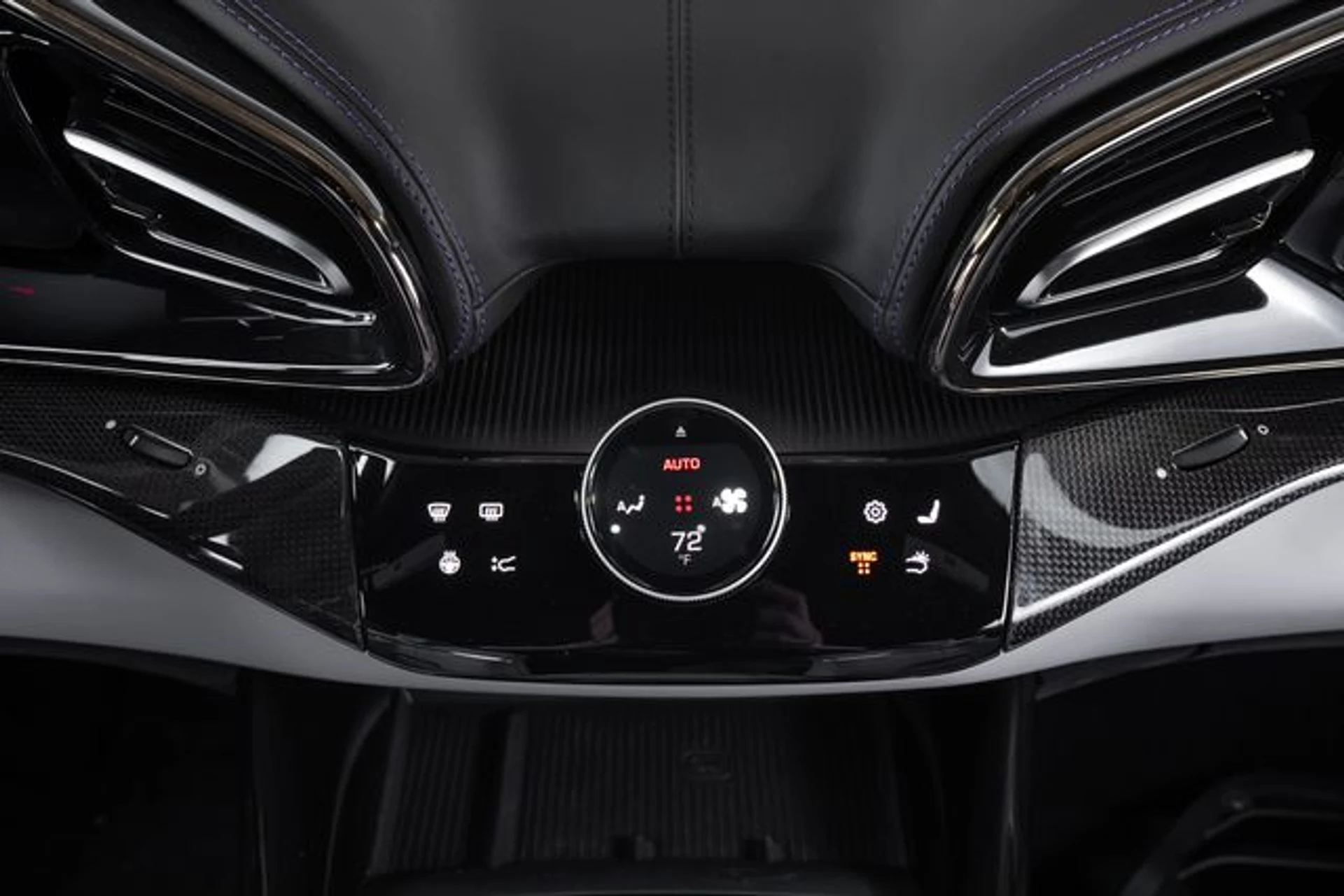 mph049_3113213502_db3ef9fb5419e85df49decf28f960252x_5ea13ca8b1