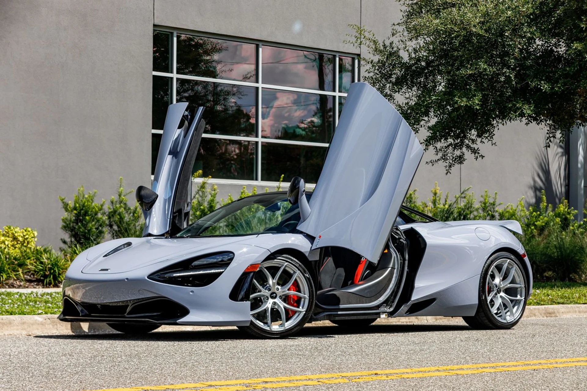 mph049_3120437442_Used_2020_Mc_Laren_720_S_Spider_Performance_483b975fb5