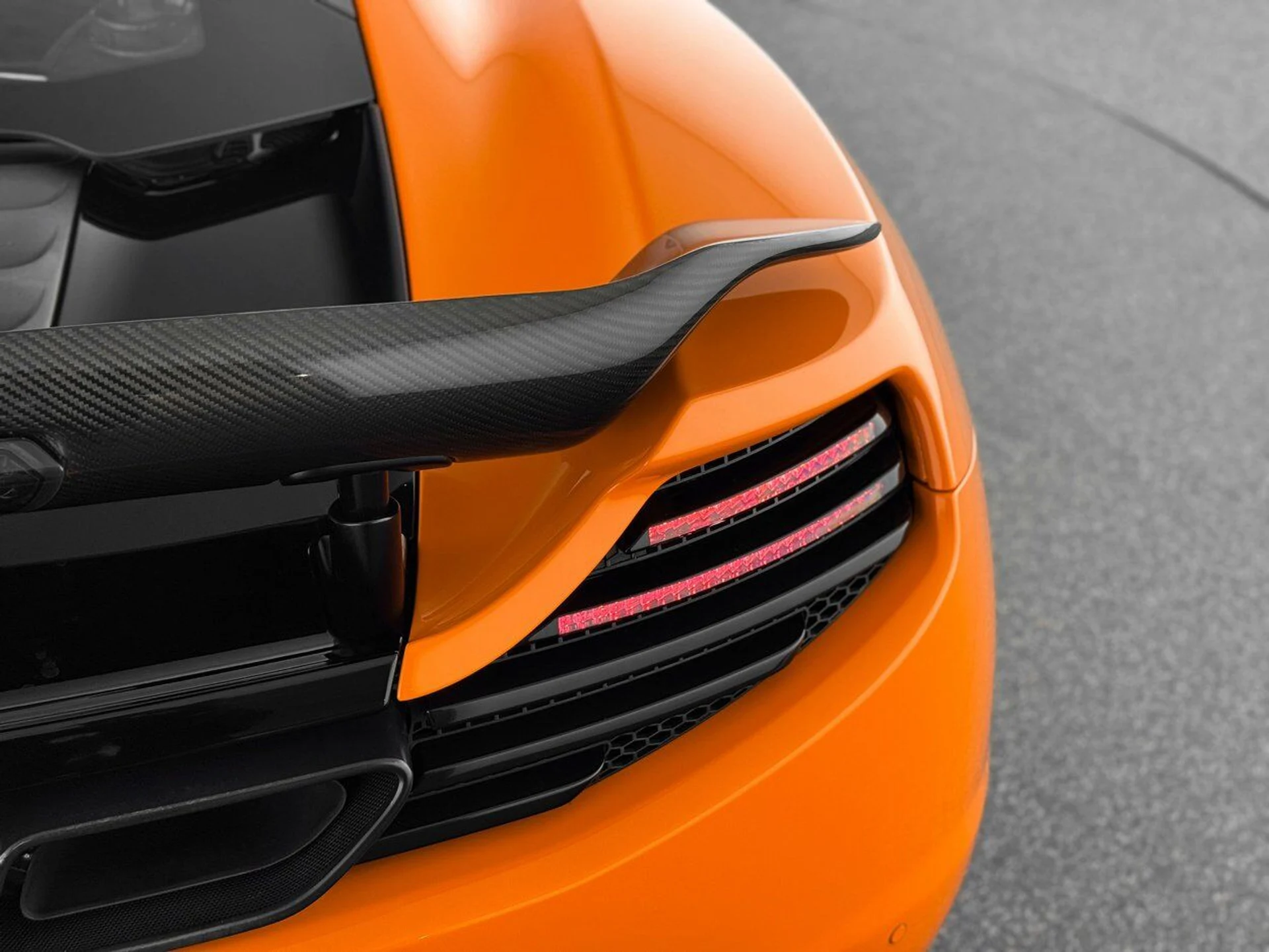 mph049_313504684_cf34a058bd47f3cff554be05cf55ff0f_1f06eac3d9