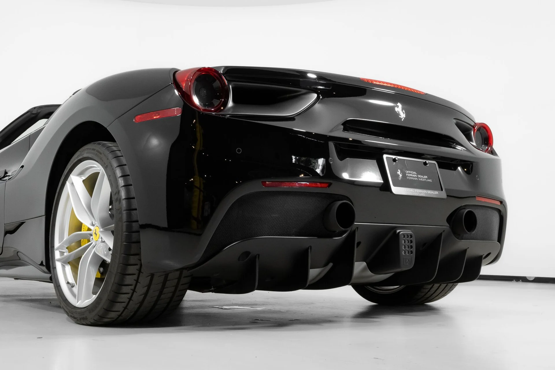 mph049_3139653876_5e638fca70a09ea4b448a493c2650360_edac98ab23