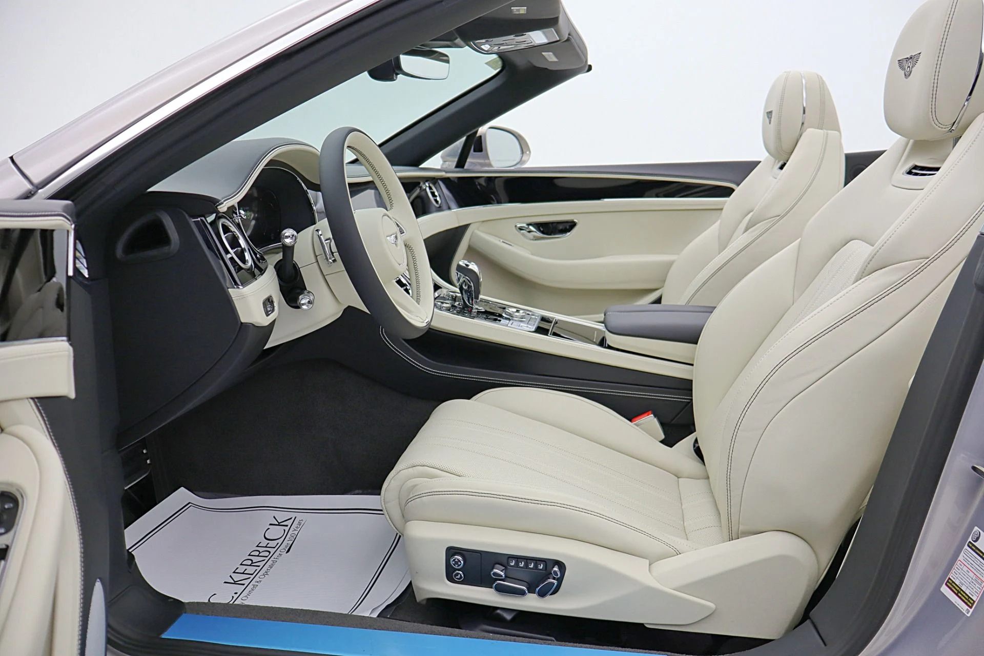 mph049_3151975784_New_2026_Bentley_Continental_GTC_5679fdada6